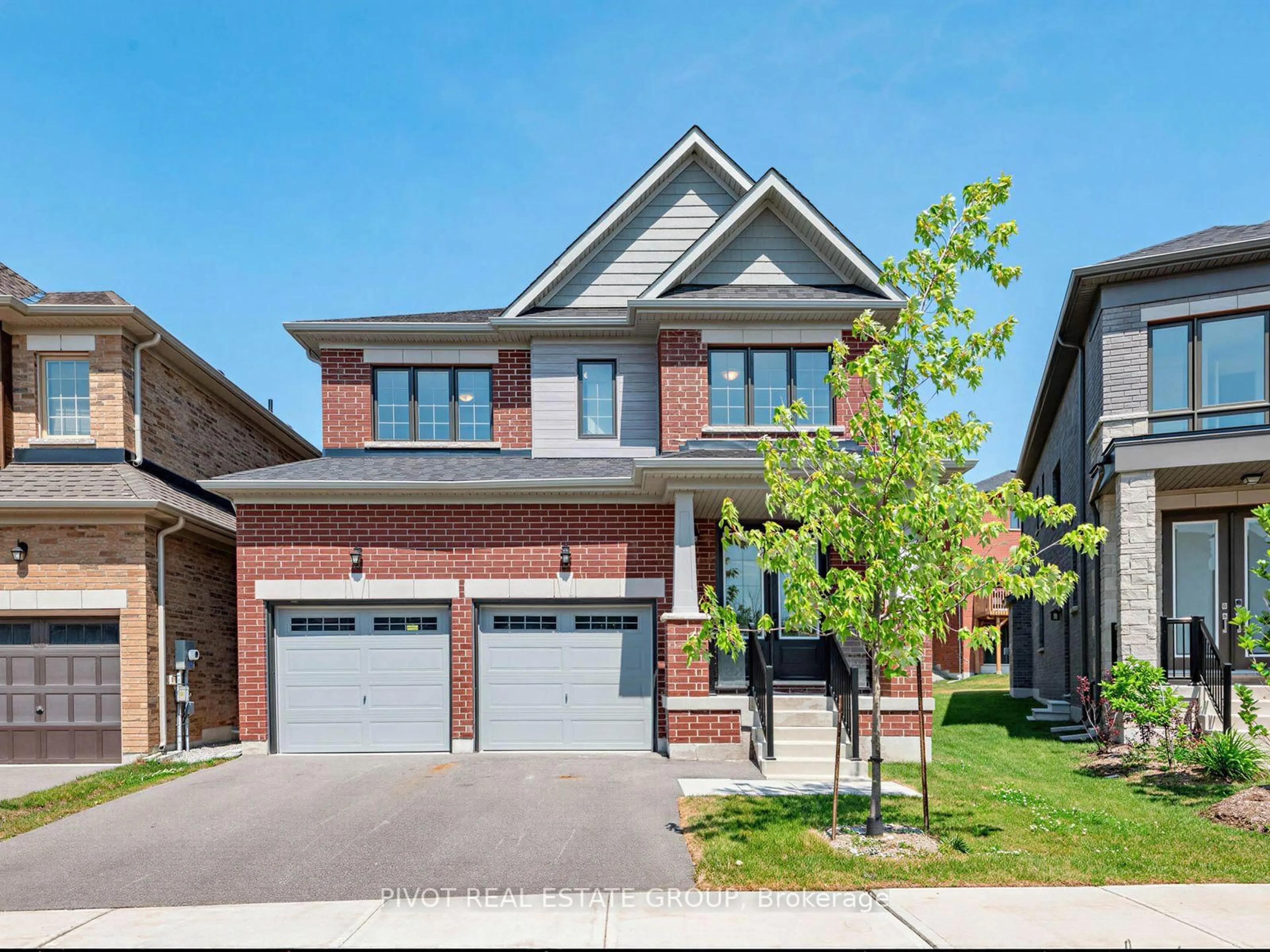 Home with brick exterior material, street for 31 Sassafras Rd, Springwater Ontario L9X 2C6