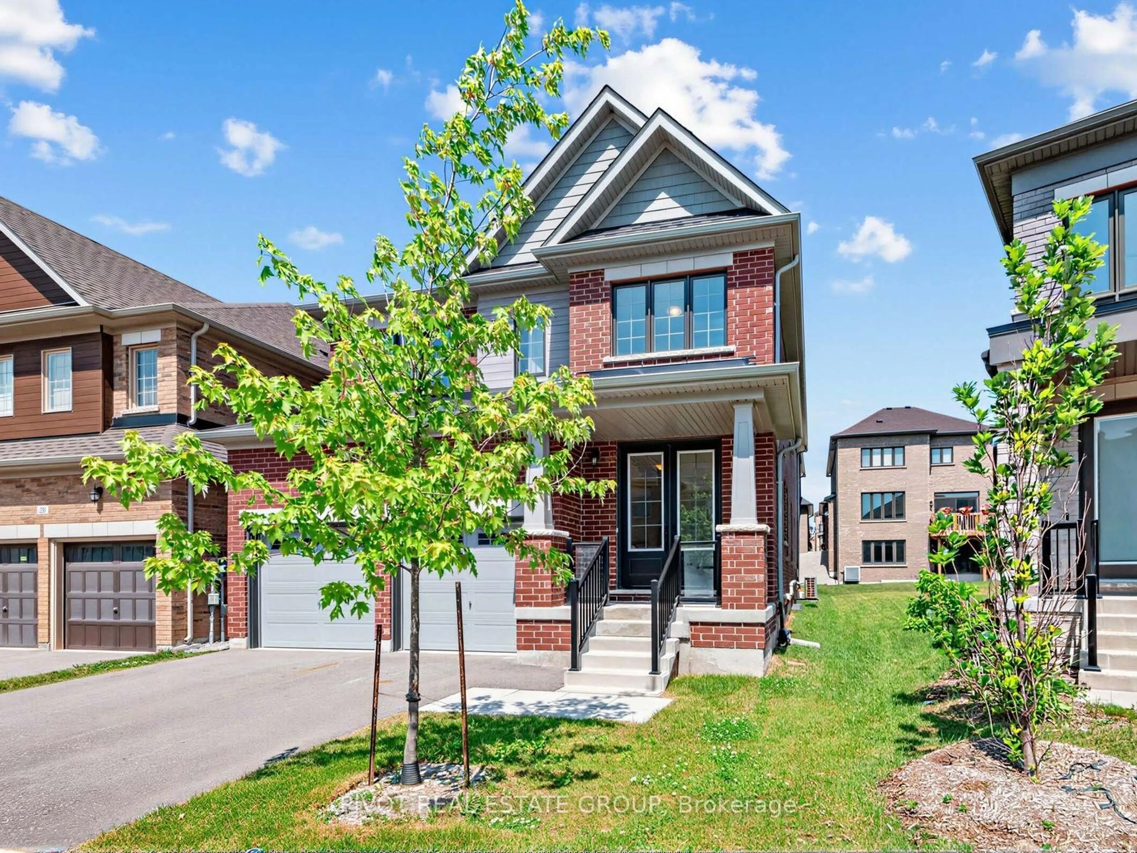 Home with brick exterior material, street for 31 Sassafras Rd, Springwater Ontario L9X 2C6