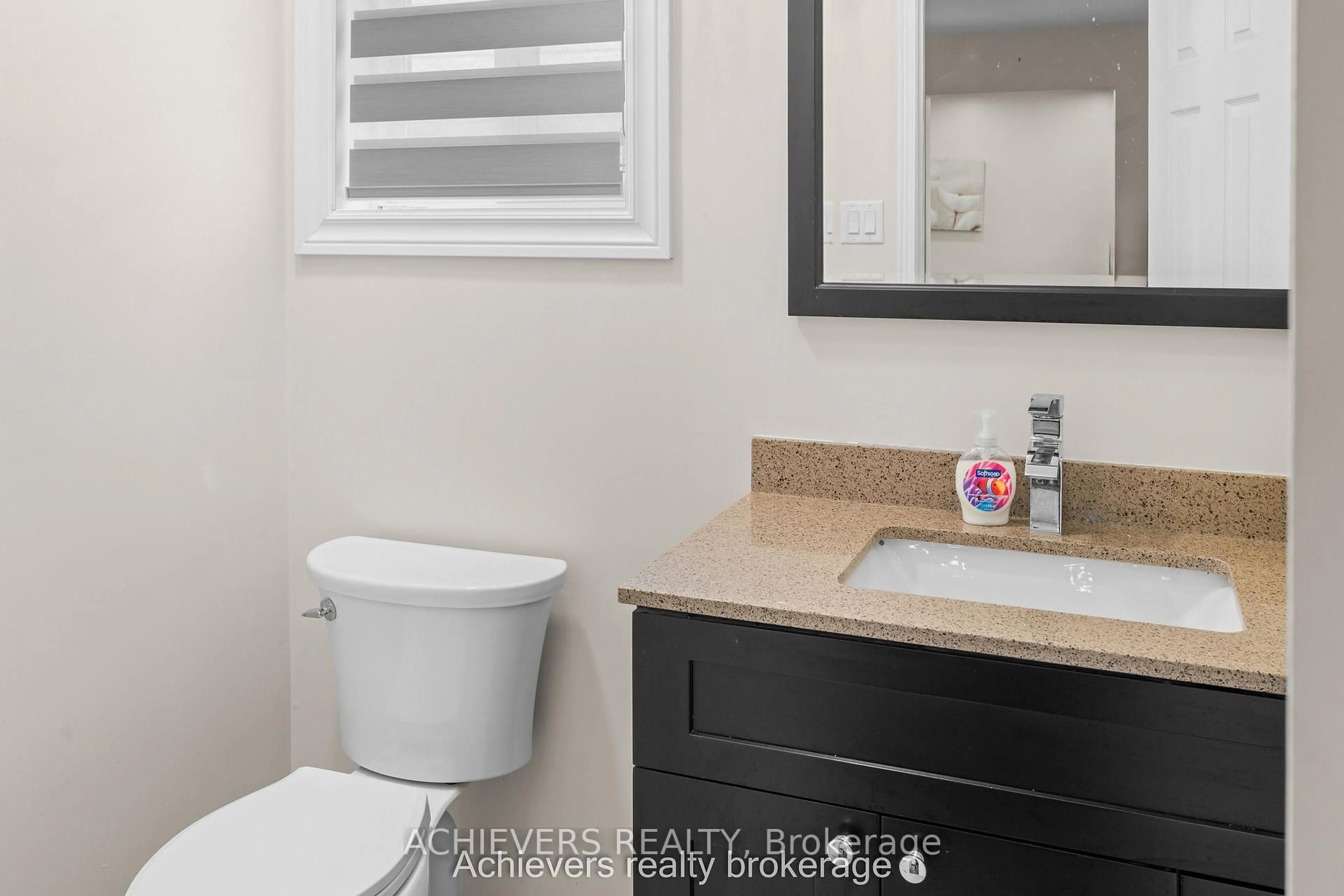 Standard bathroom, ceramic/tile floor for 66 Leggott Ave, Barrie Ontario L4N 8B7