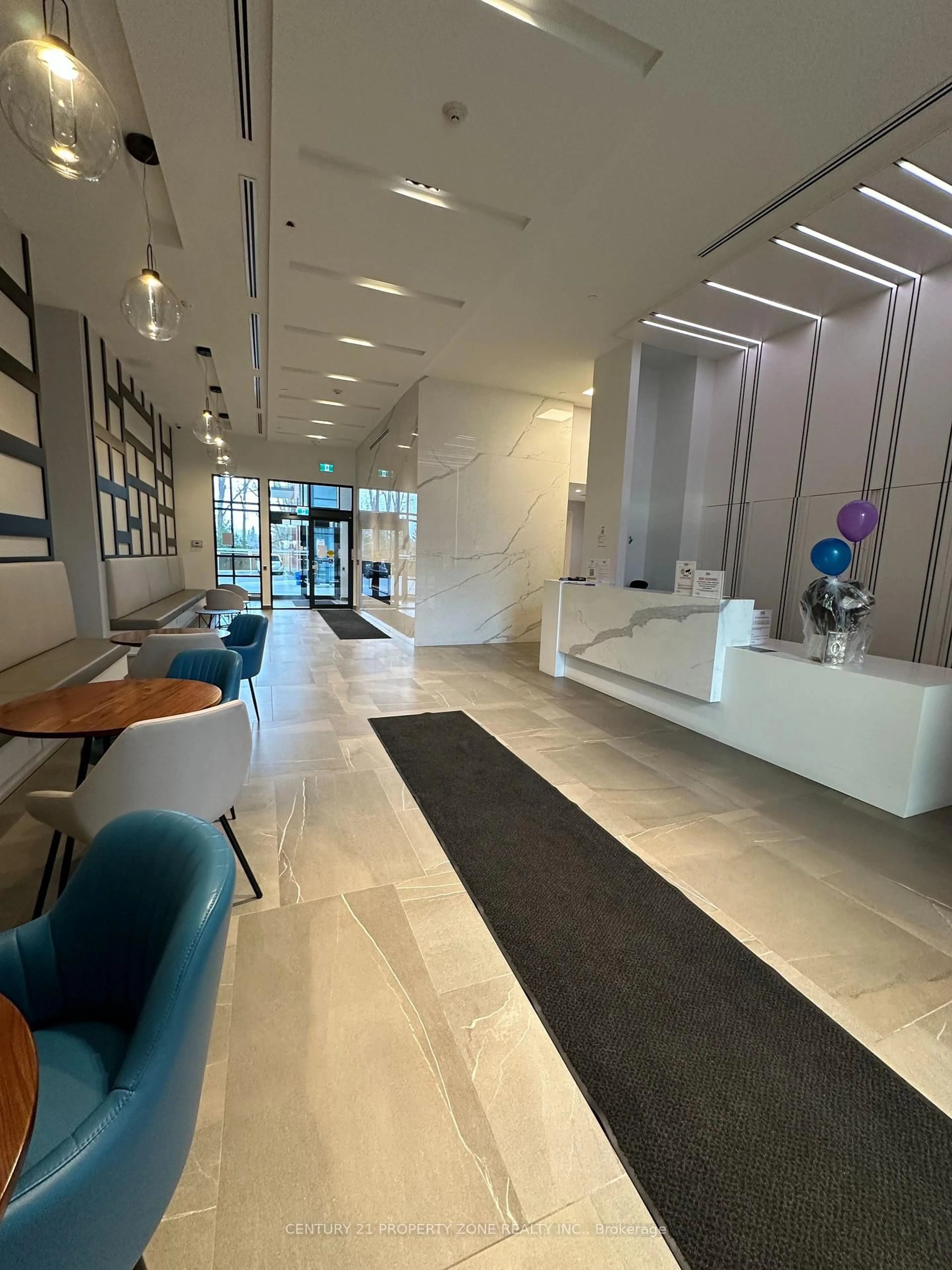 Lobby for 681 Yonge St #322, Barrie Ontario L4N 4E8