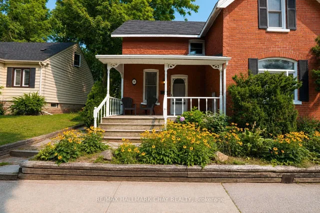 34 North St, Barrie 4