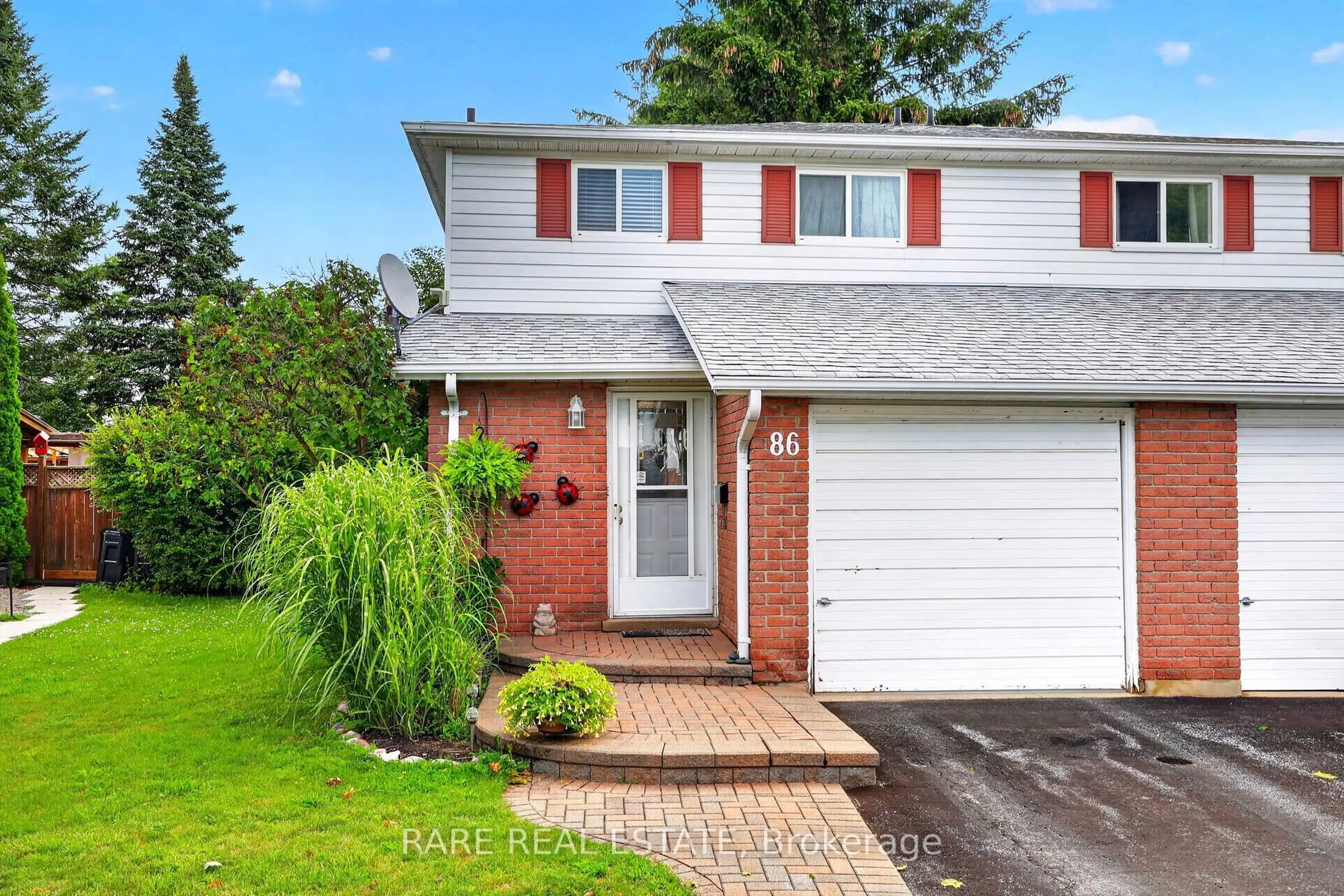 Home with brick exterior material, street for 86 Mowat Cres, Barrie Ontario L4N 5B3
