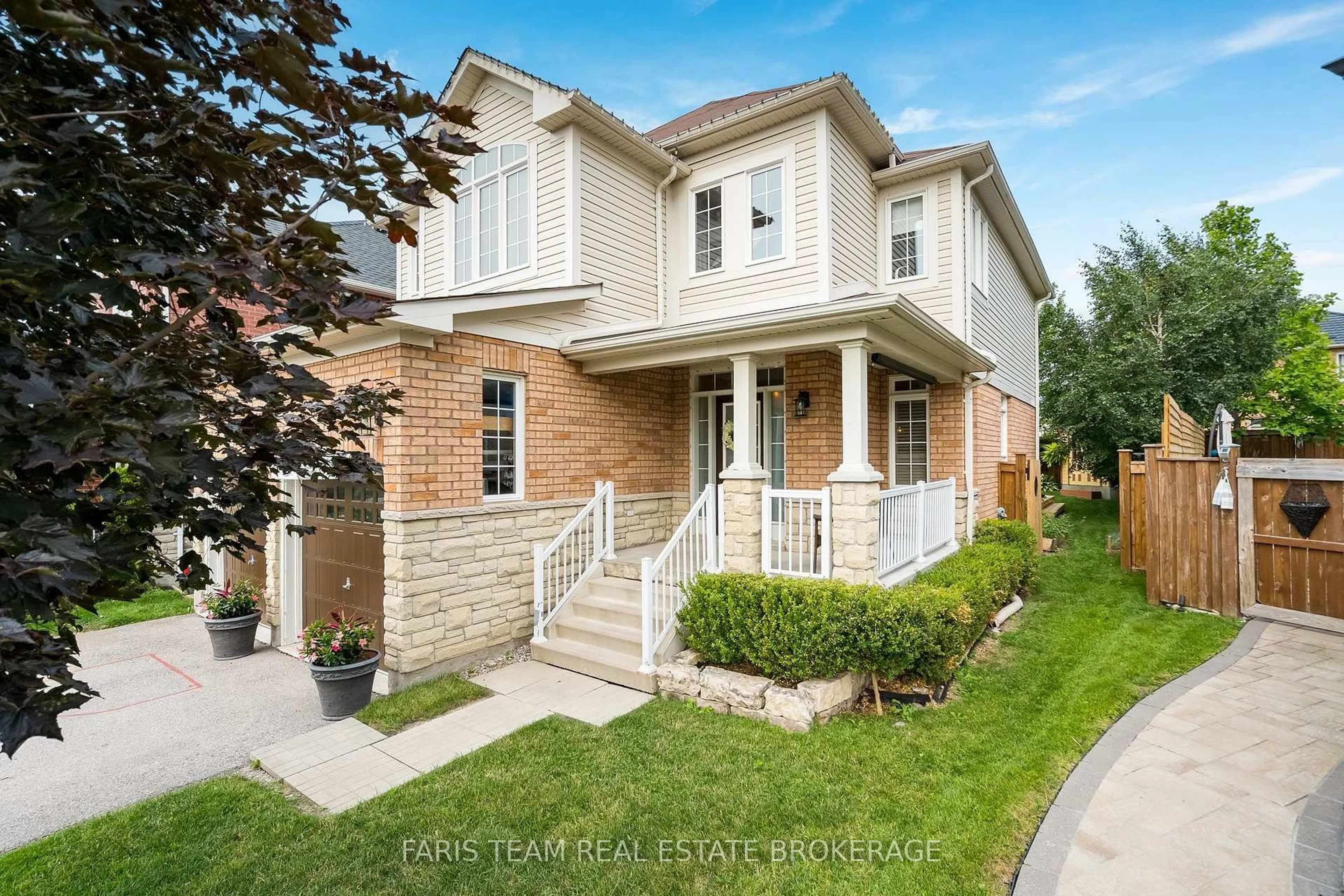 Home with brick exterior material, street for 111 Monarchy St, Barrie Ontario L4M 0E3
