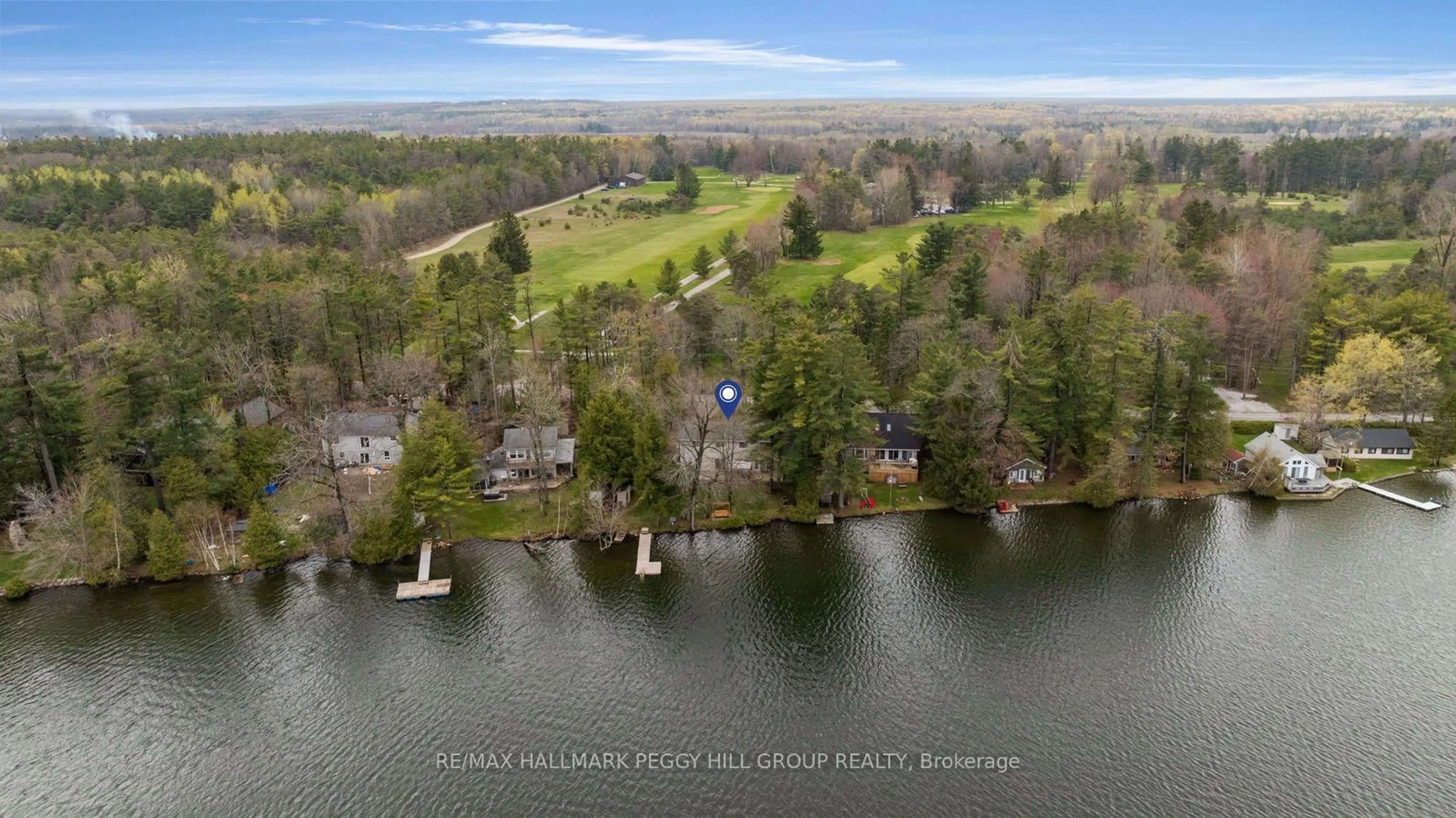 A pic from outside/outdoor area/front of a property/back of a property/a pic from drone, water/lake/river/ocean view for 3143 South Sparrow Lake Rd, Severn Ontario L0K 2B0
