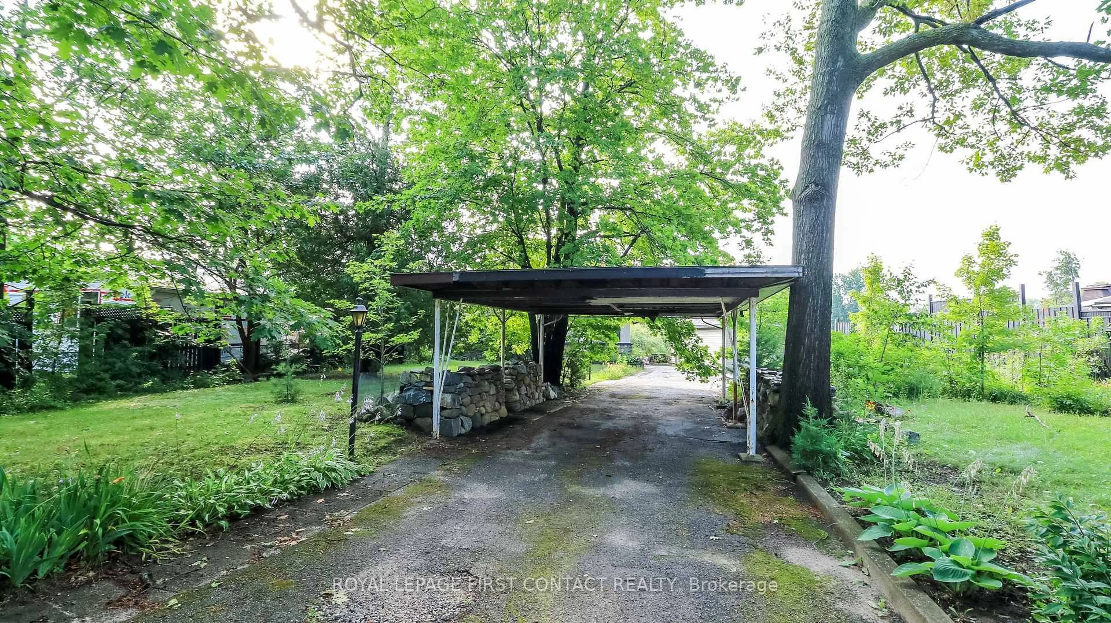 Unknown for 21 Sunnidale Rd, Wasaga Beach Ontario L9Z 2M5