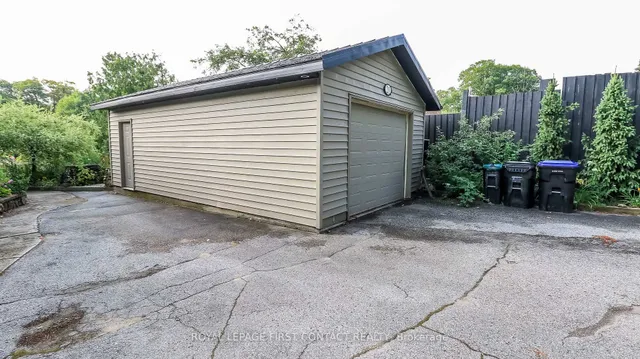 21 Sunnidale Rd, Wasaga Beach 4