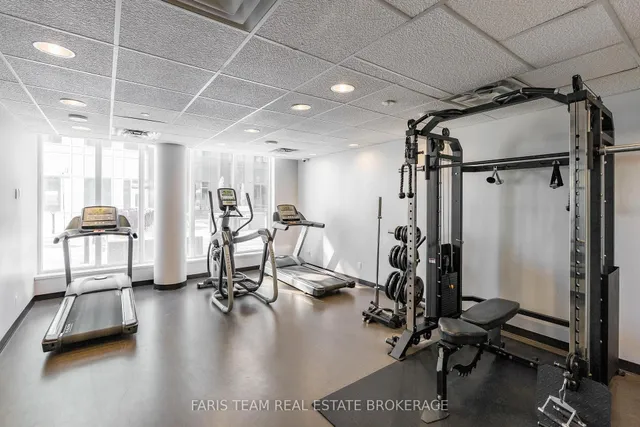 111 Worsley St #GPH5, Barrie 4
