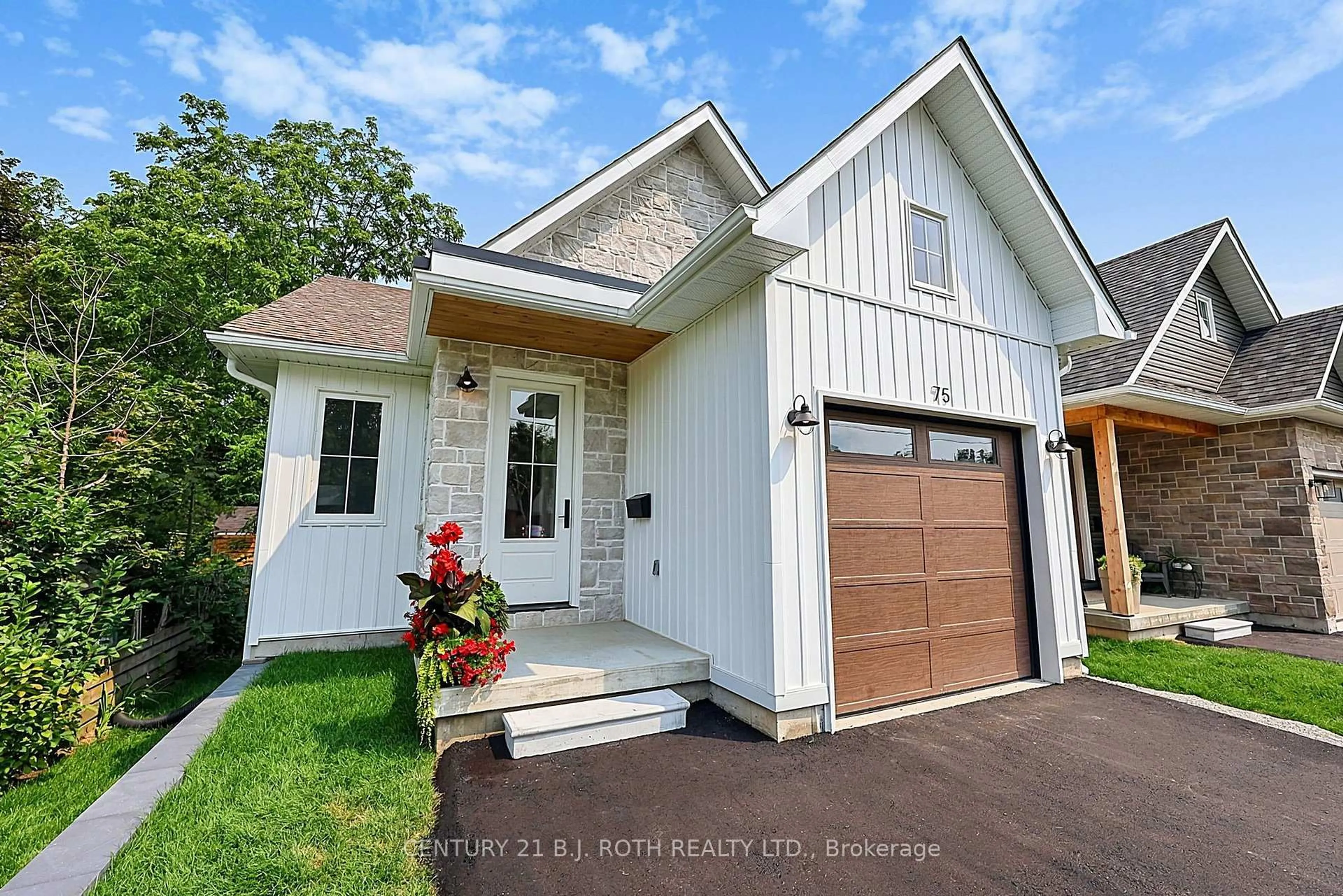 Unknown for 75 Vancouver St, Barrie Ontario L4M 4M2