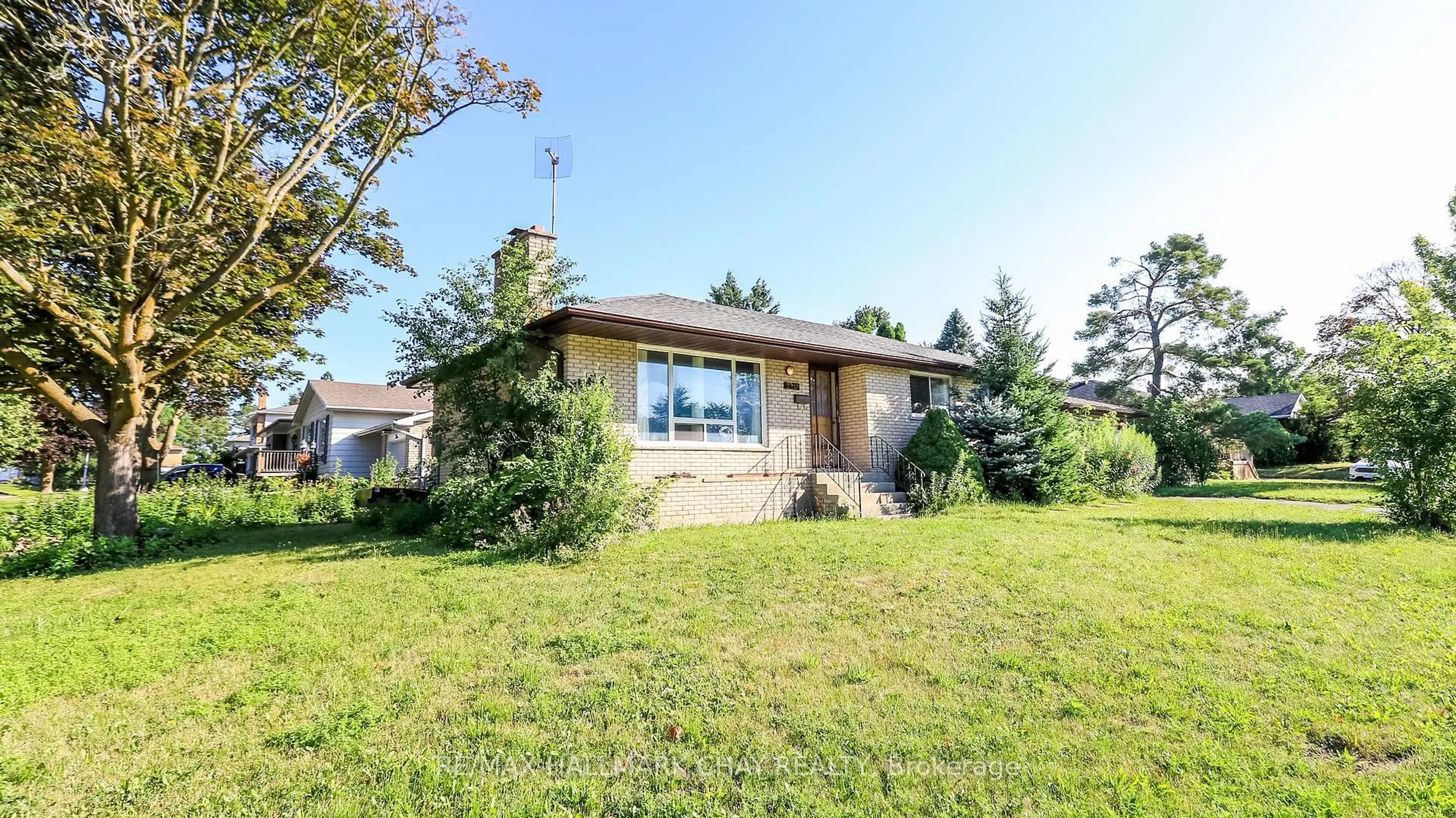 Unknown for 178 Rose St, Barrie Ontario L4N 2T9