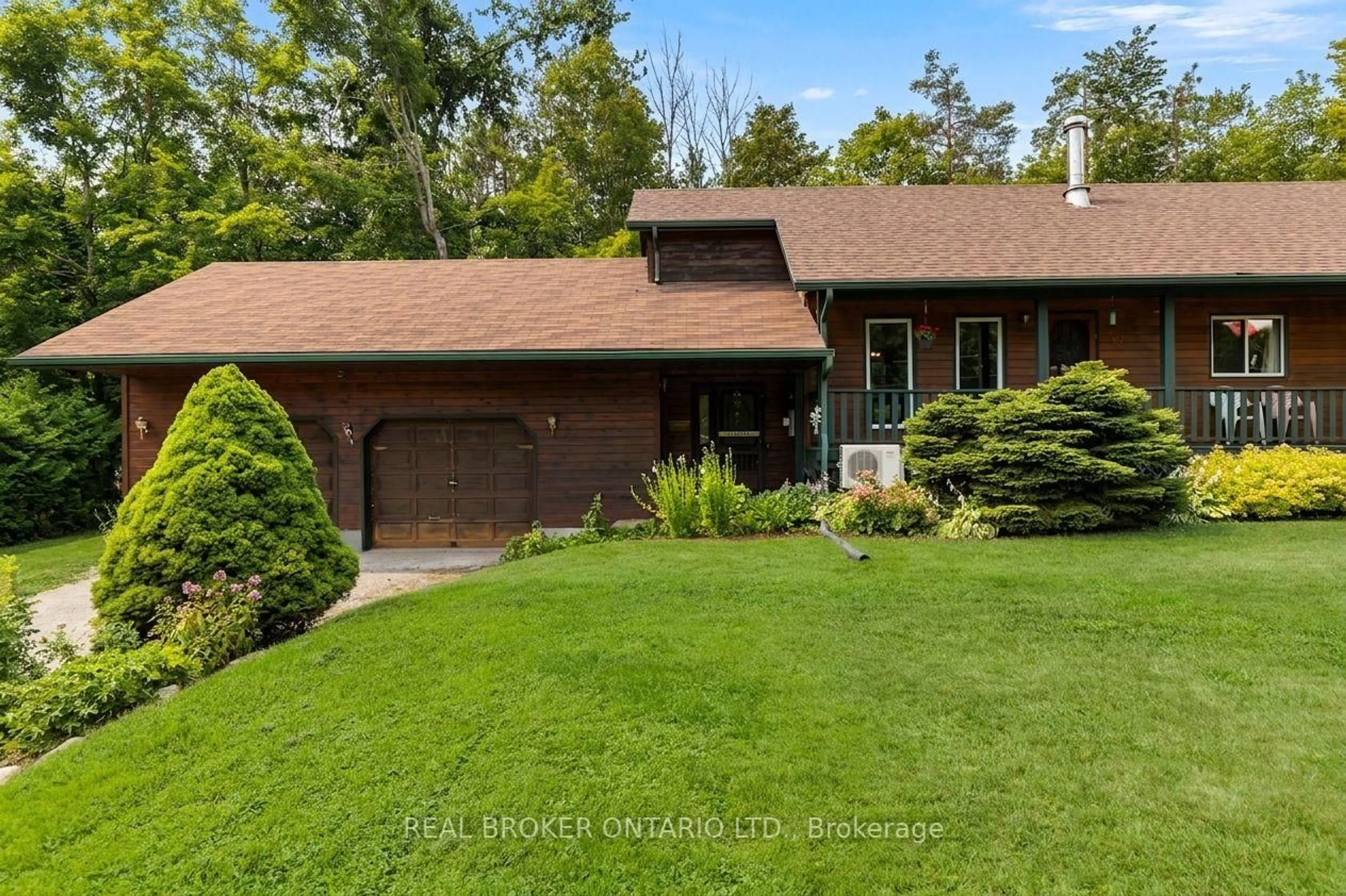 Home with brick exterior material, street for 8 Alpine Dr, Oro-Medonte Ontario L0K 1N0