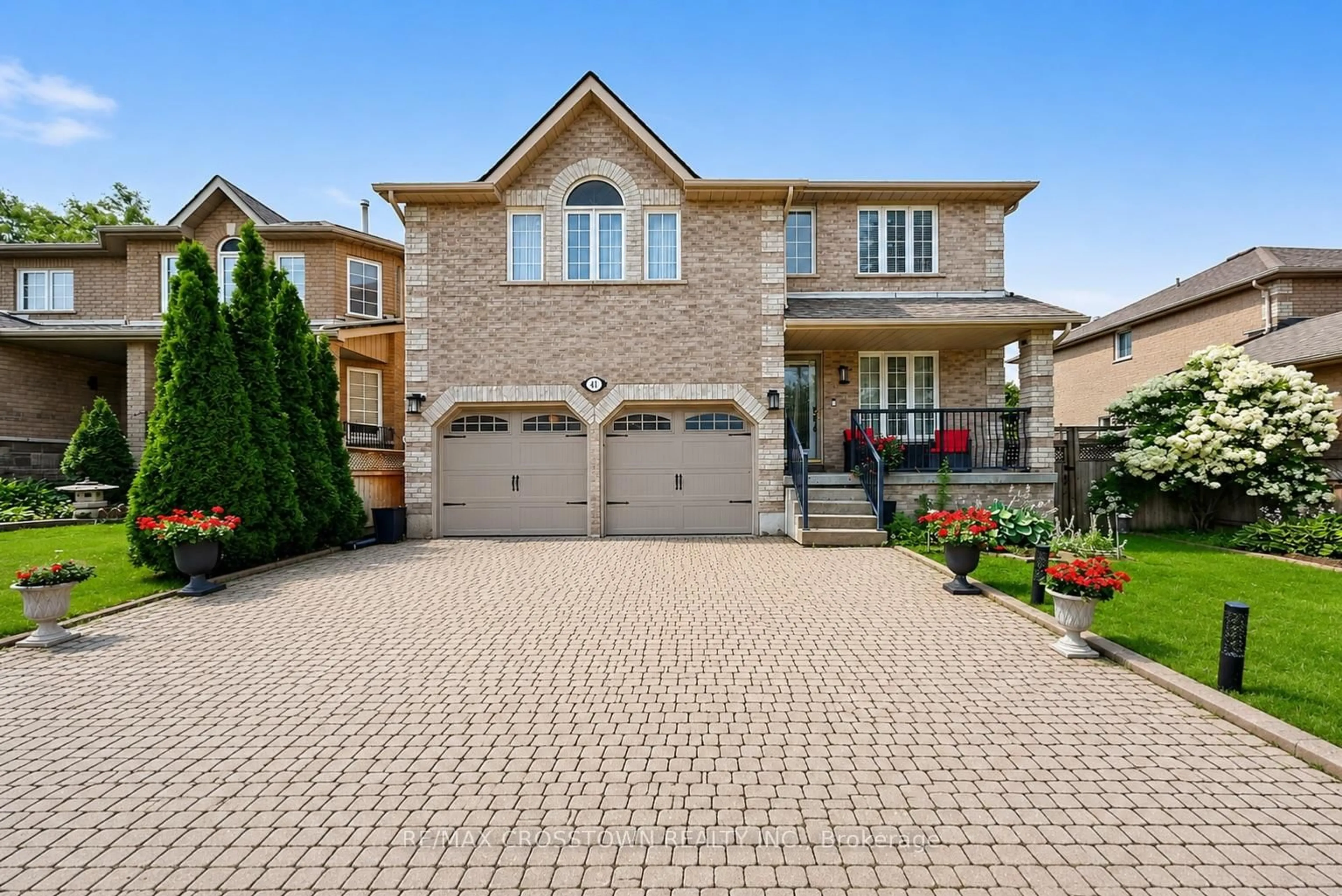 Home with brick exterior material, street for 41 RUSSELL HILL Dr, Barrie Ontario L4N 0C2
