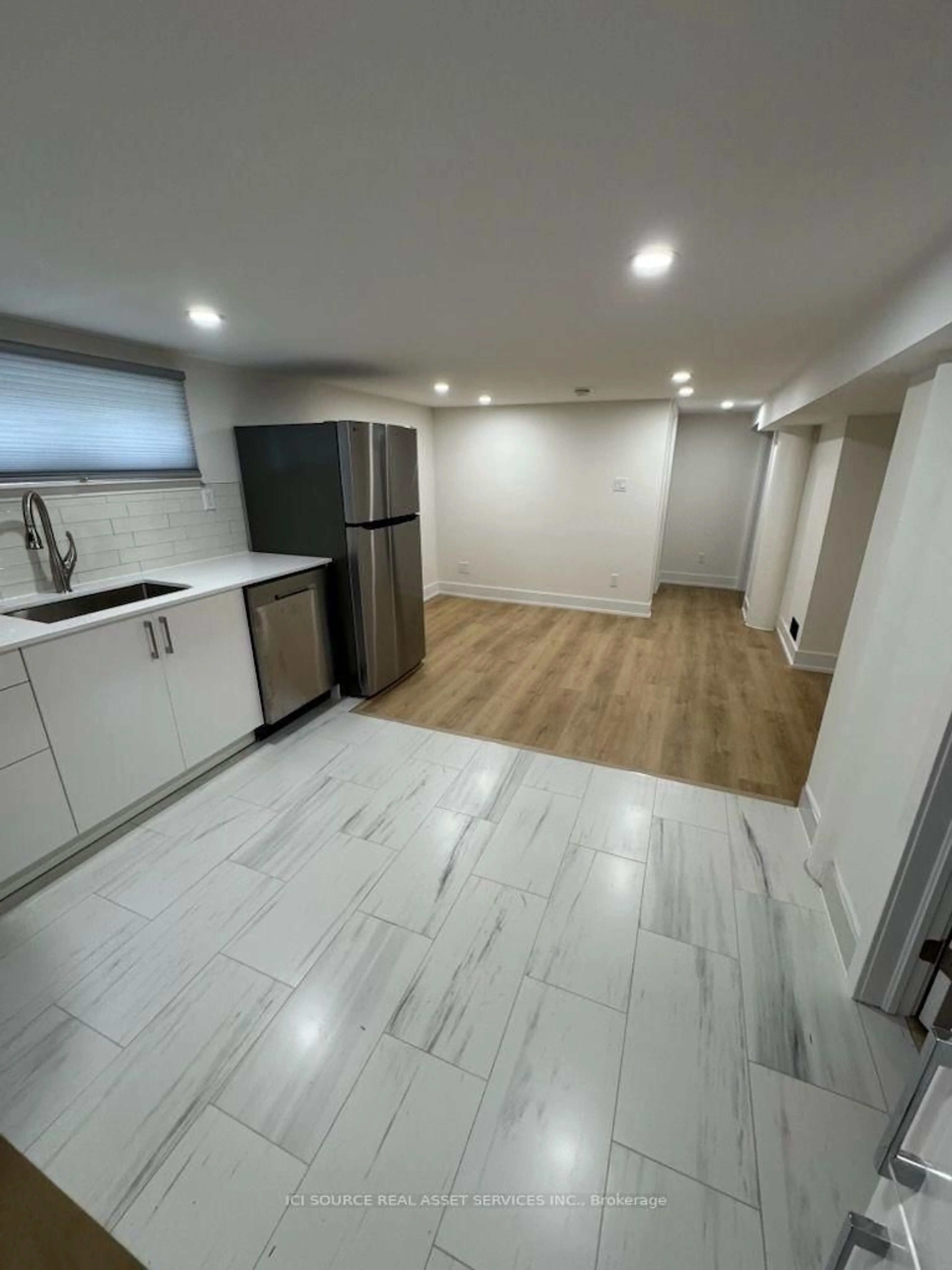 Unknown for 44 Ruby Cres, Orillia Ontario L3V 8M3