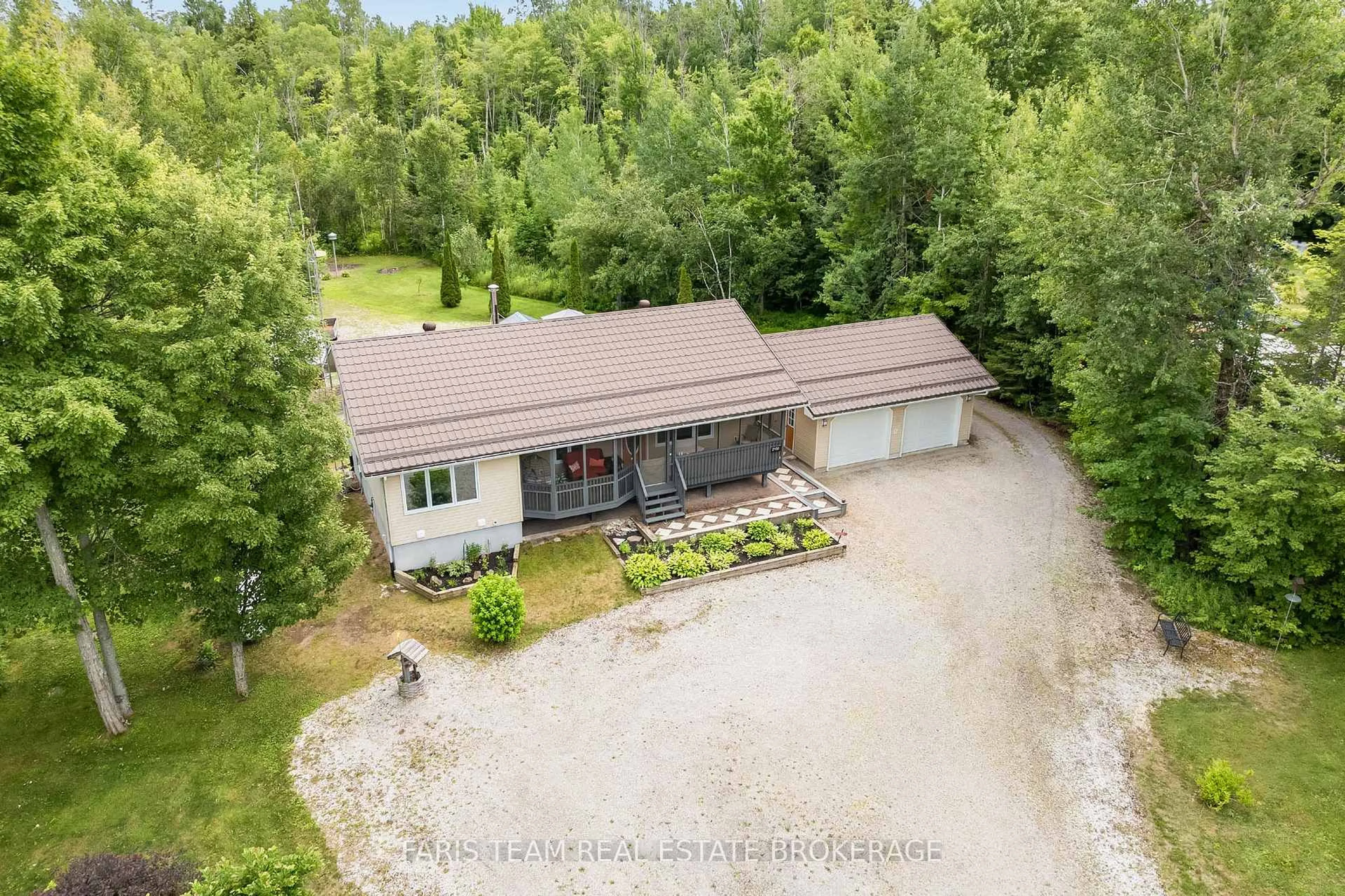 A pic from outside/outdoor area/front of a property/back of a property/a pic from drone, water/lake/river/ocean view for 2151 Fairgrounds Rd, Ramara Ontario L0K 2B0