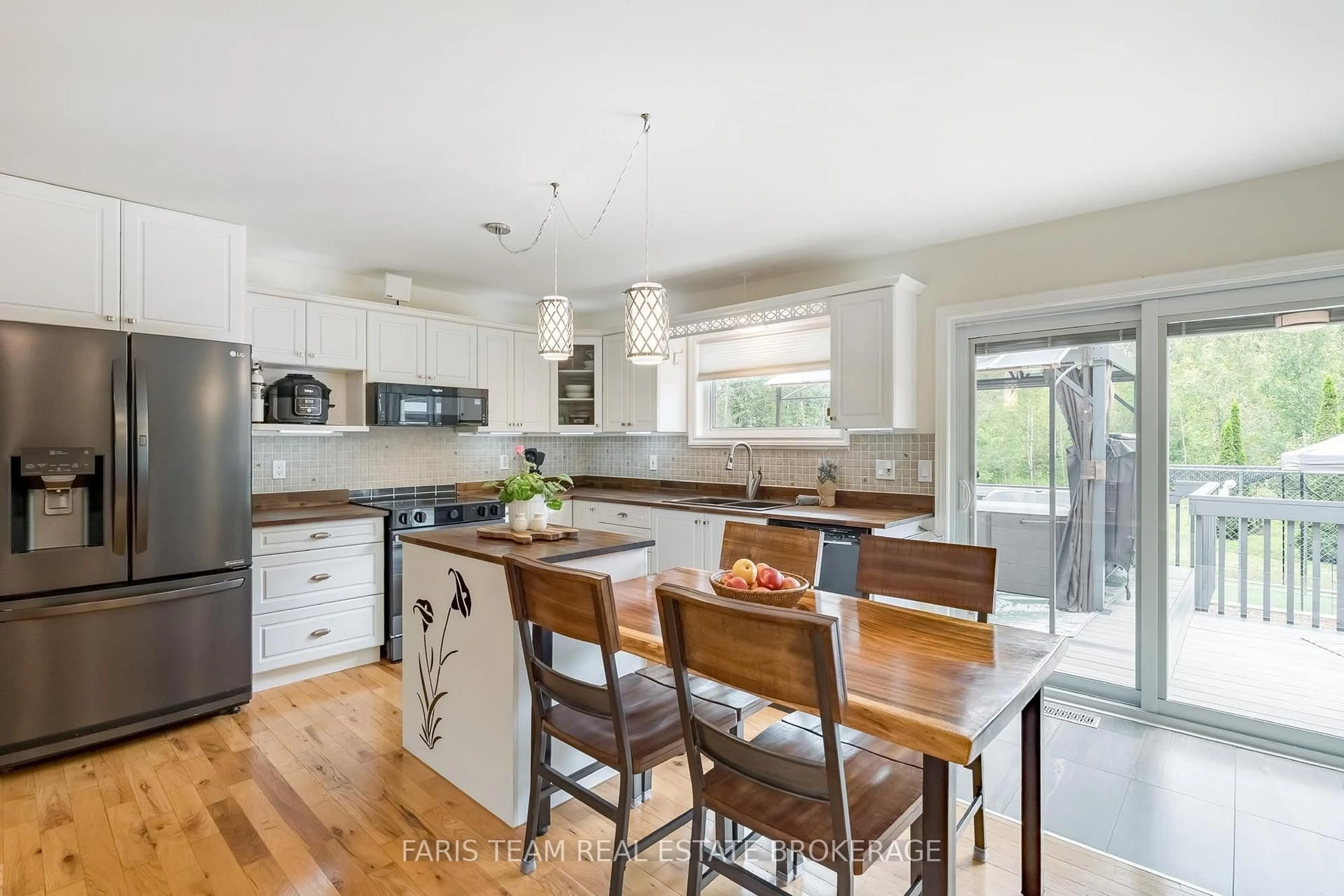 Open concept kitchen, unknown for 2151 Fairgrounds Rd, Ramara Ontario L0K 2B0