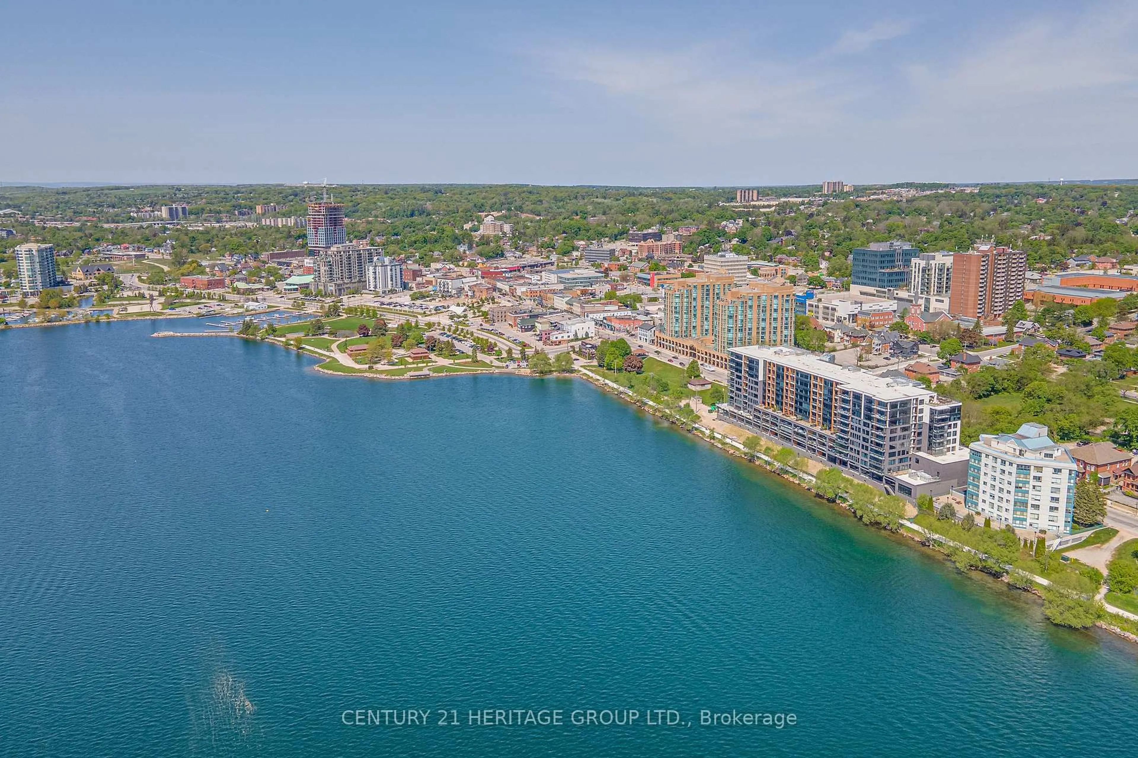 A pic from outside/outdoor area/front of a property/back of a property/a pic from drone, water/lake/river/ocean view for 185 Dunlop St #922, Barrie Ontario L4M 0L7