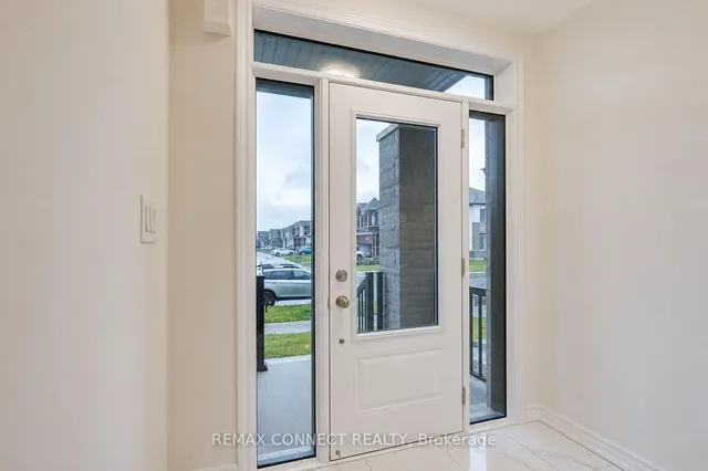 146 Nottingham Rd, Barrie 2