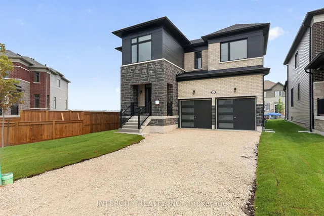 22 Legacy Circ, Wasaga Beach 4
