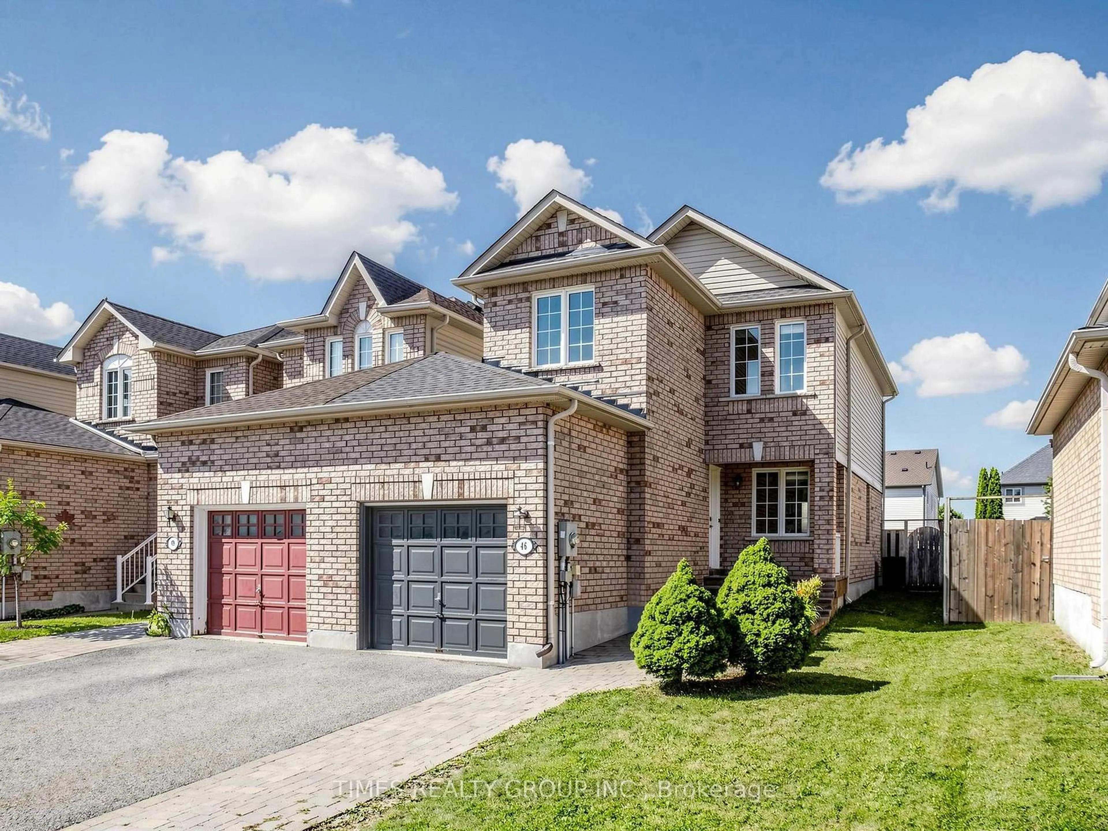 Home with brick exterior material, street for 46 Ridwell St, Barrie Ontario L4N 0W7