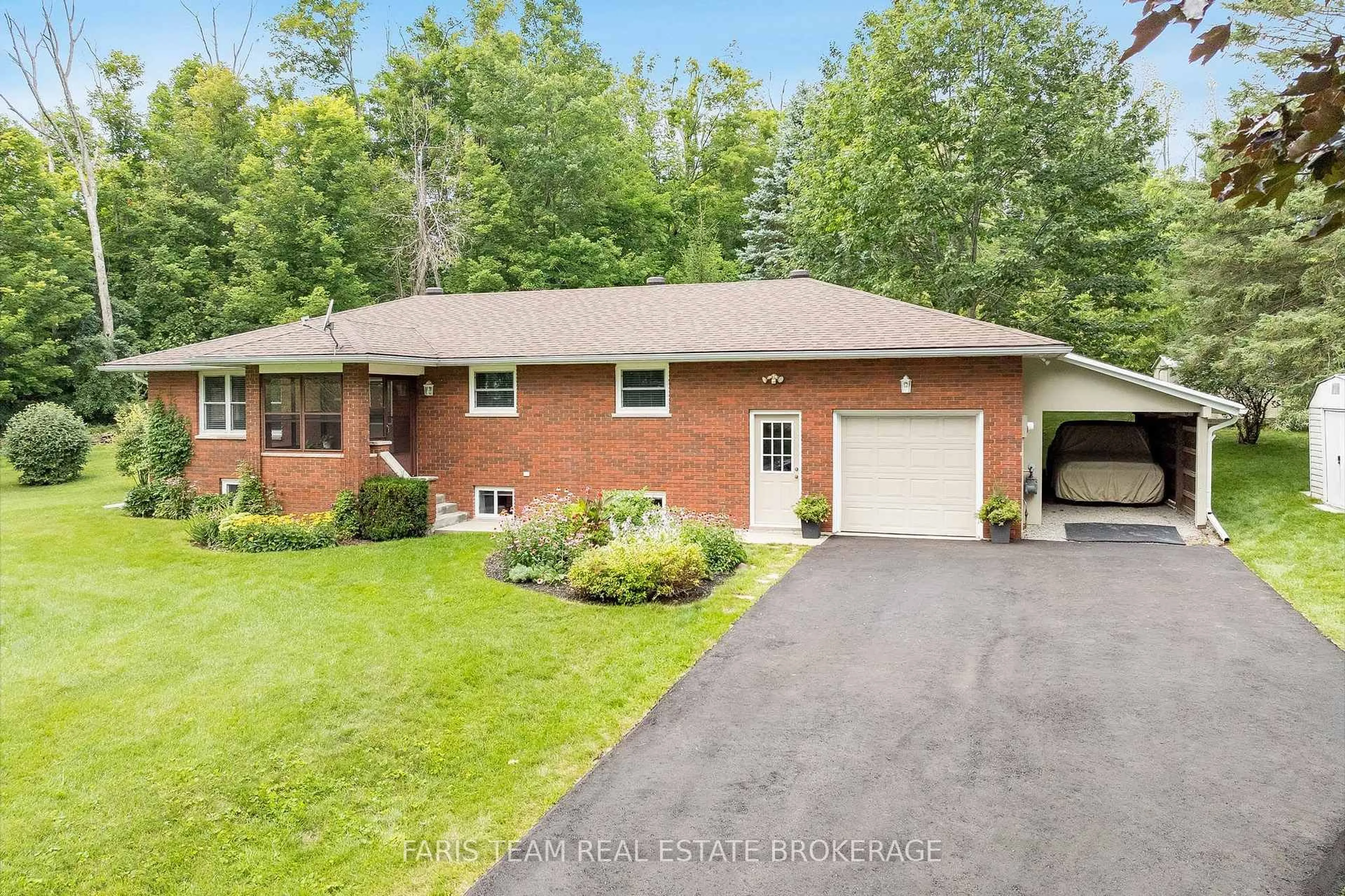 Home with brick exterior material, street for 182 Moon Point Dr, Oro-Medonte Ontario L3V 0R8