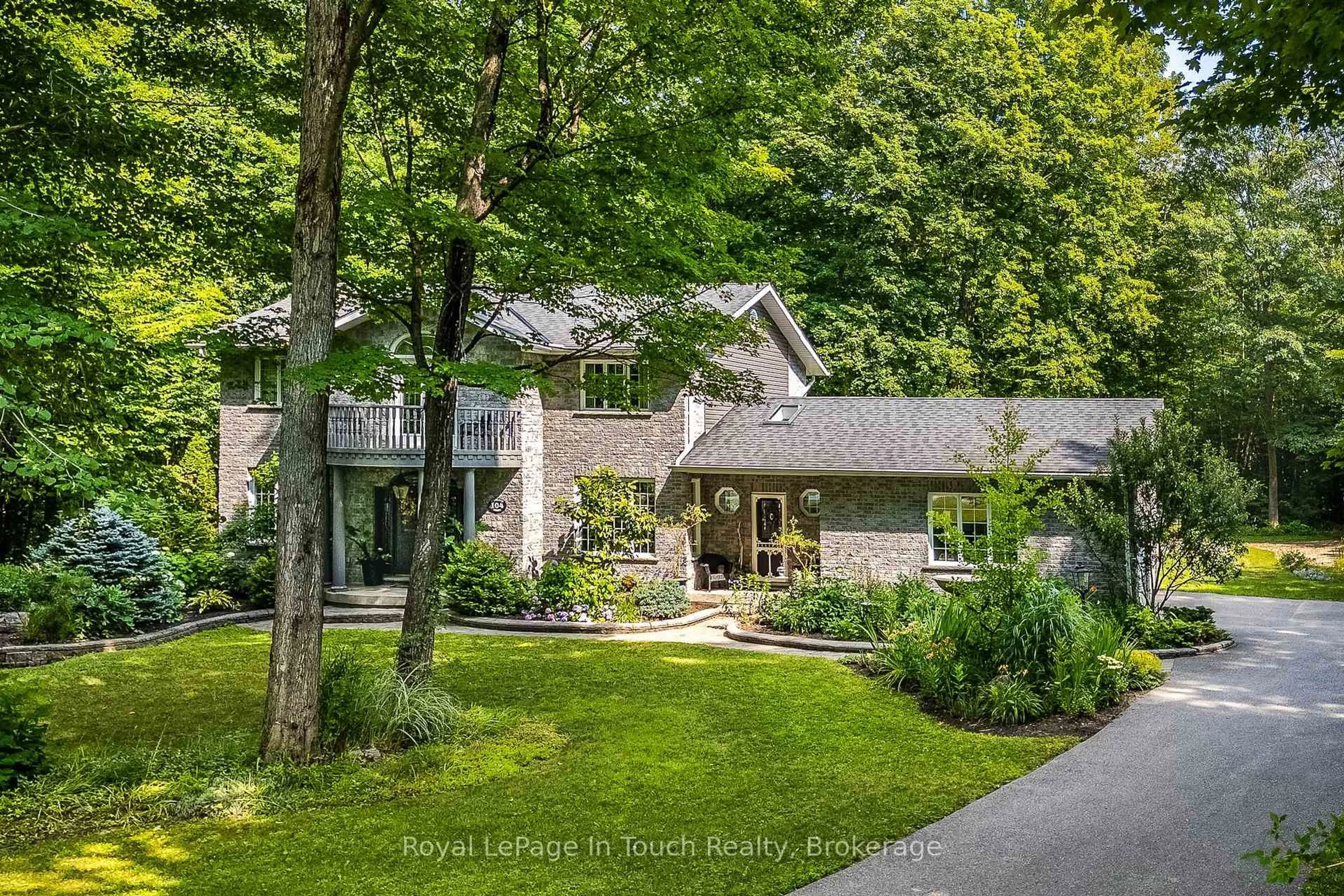 Unknown for 104 Copeland Creek Dr, Tiny Ontario L9M 0M2