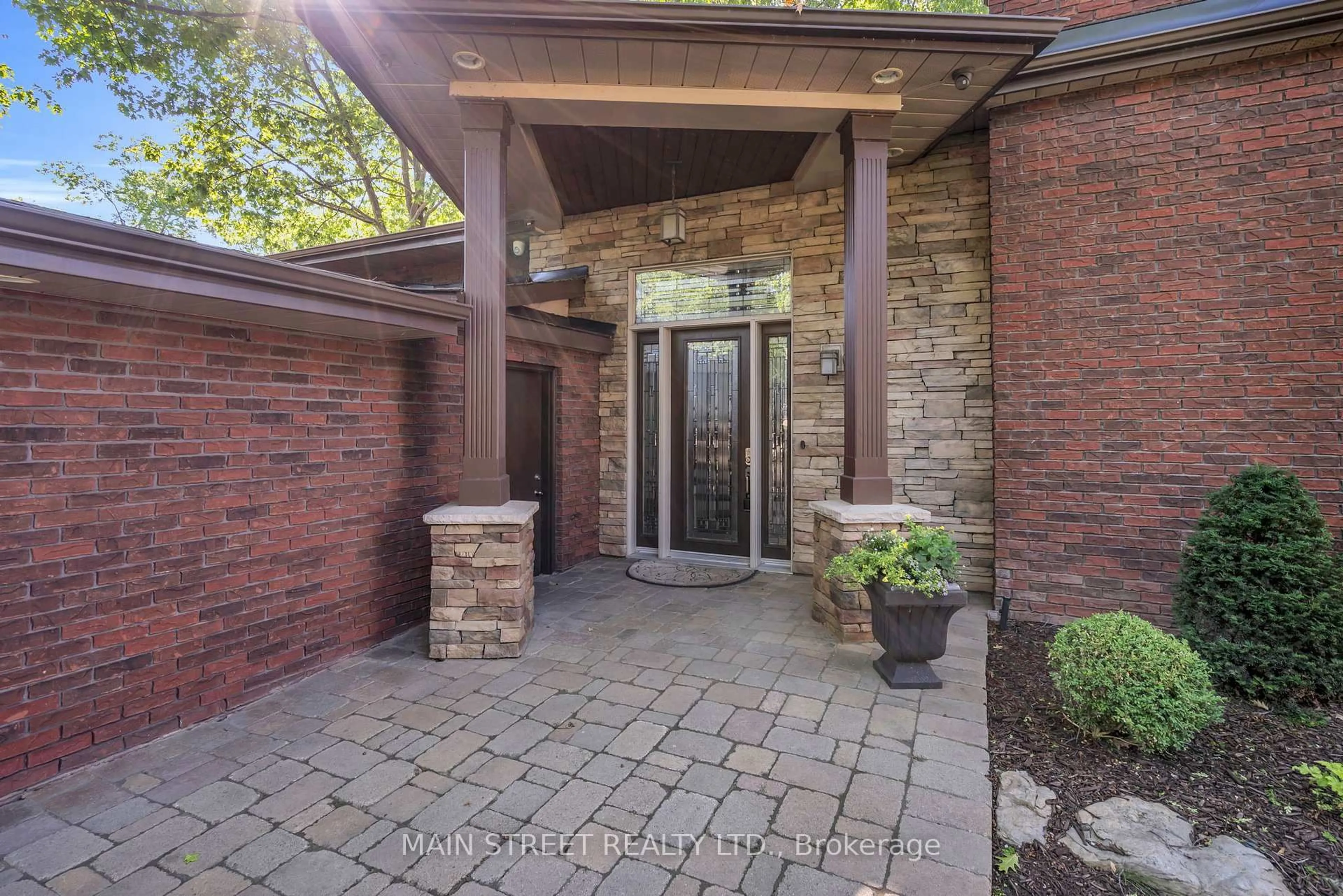 Unknown for 13 Georgina Dr, Oro-Medonte Ontario L4M 1E9