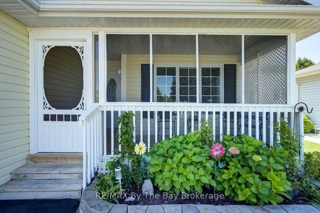 6 Illinois Cres, Wasaga Beach 5