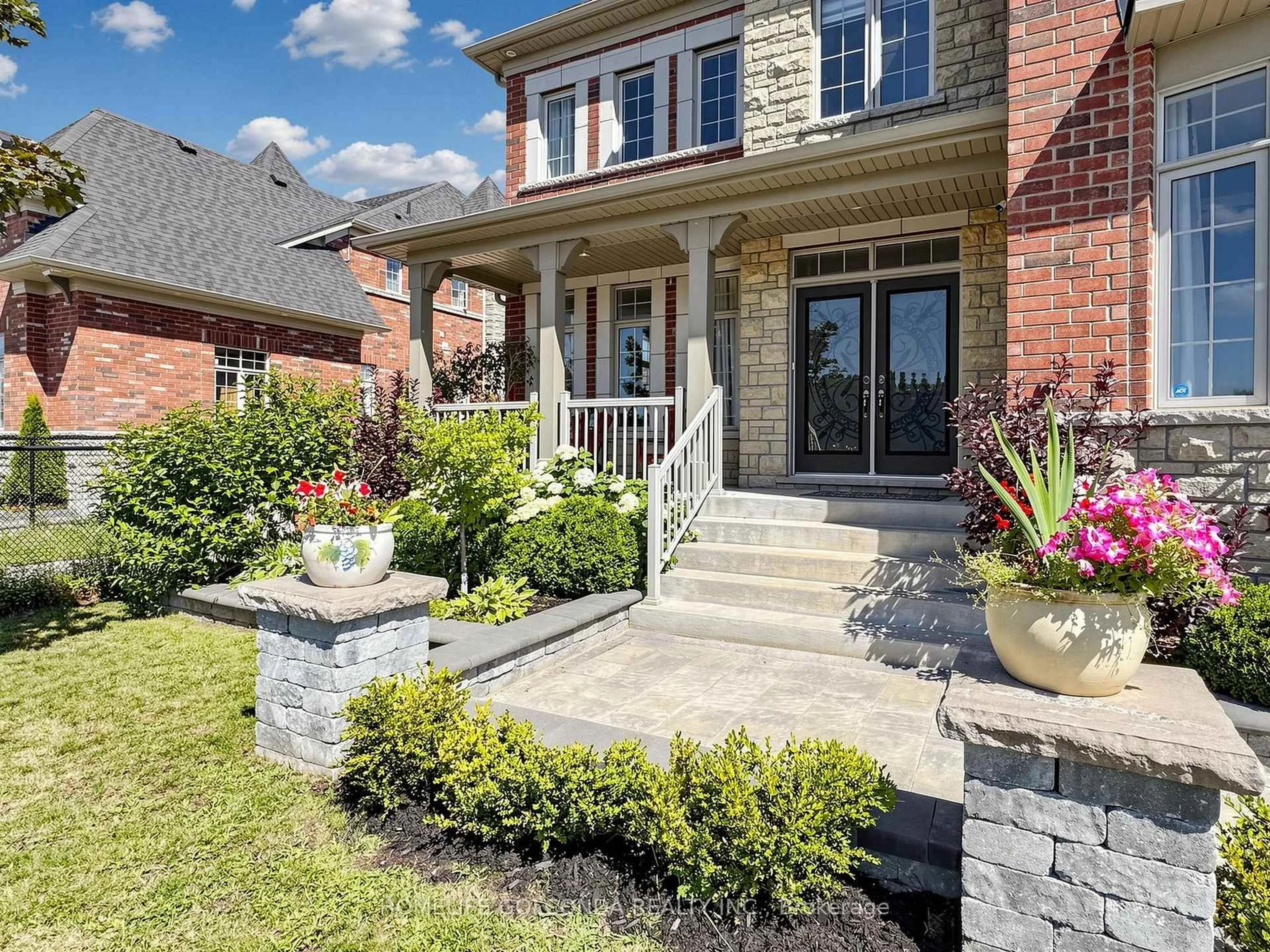 Home with brick exterior material, street for 36 Oliver's Mill Rd, Springwater Ontario L9X 0S6