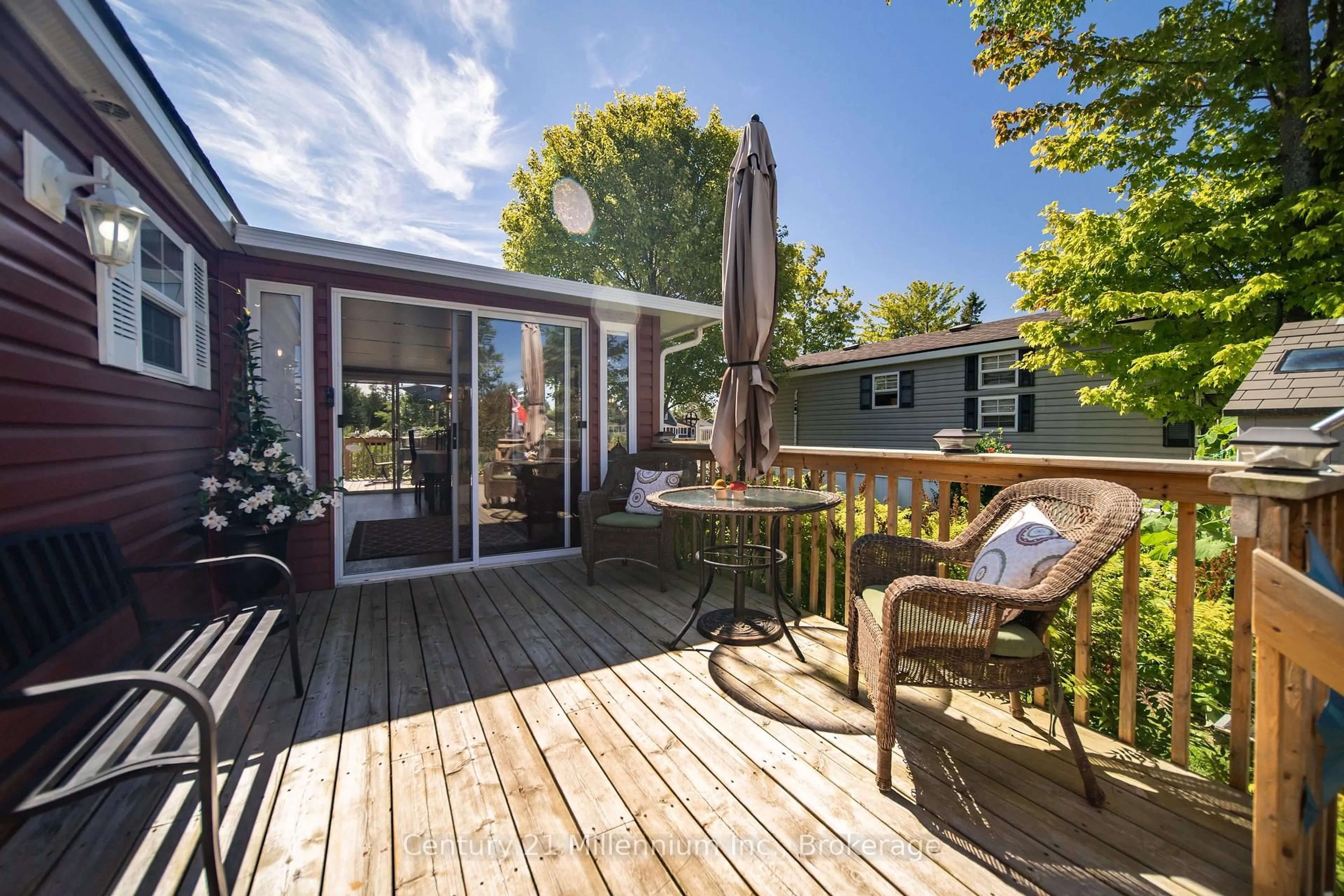 Patio, street for 19 White Pines Tr, Wasaga Beach Ontario L9Z 1X7