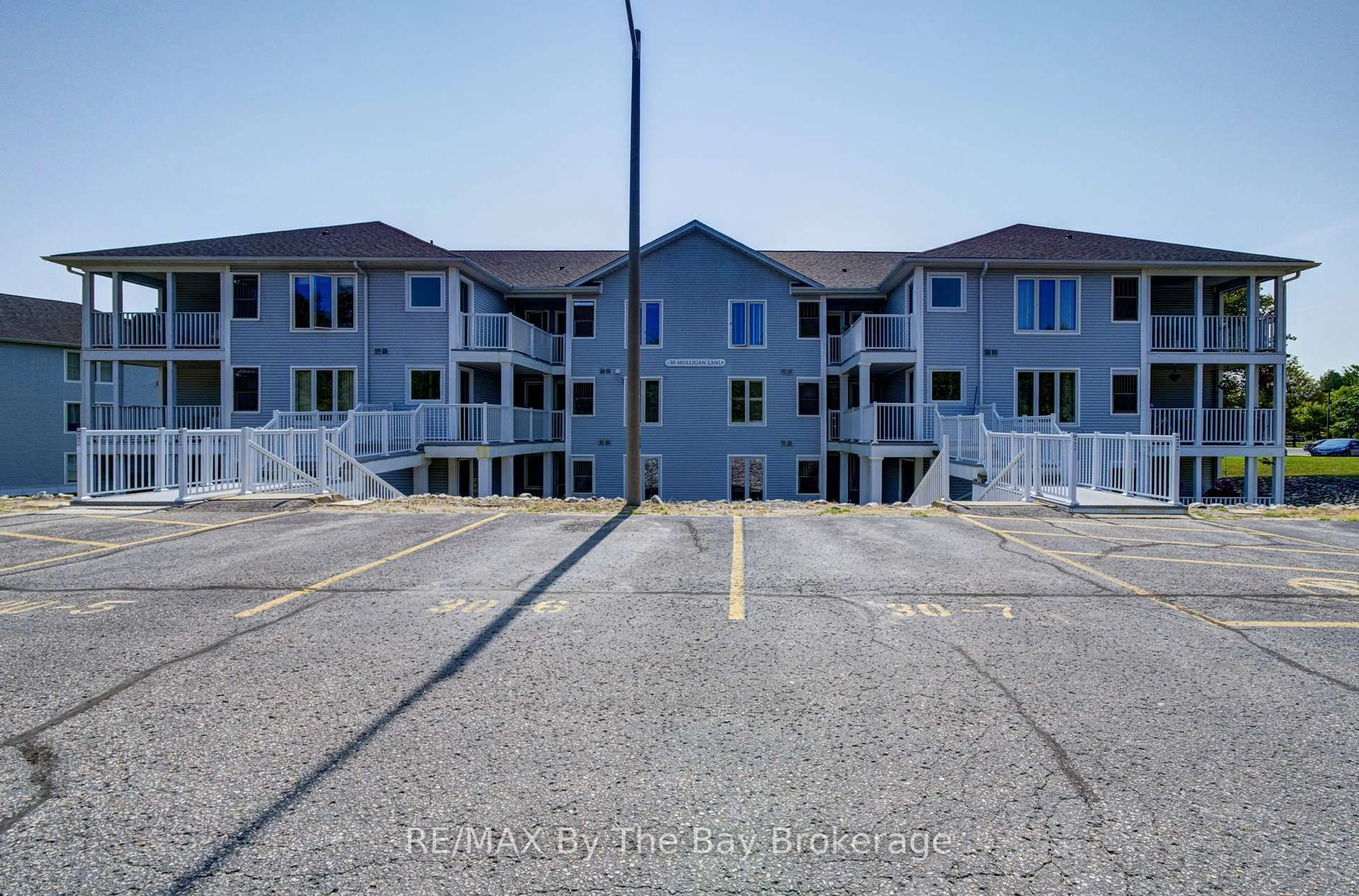 Unknown for 30 Mulligan Lane #8, Wasaga Beach Ontario L9Z 1C4