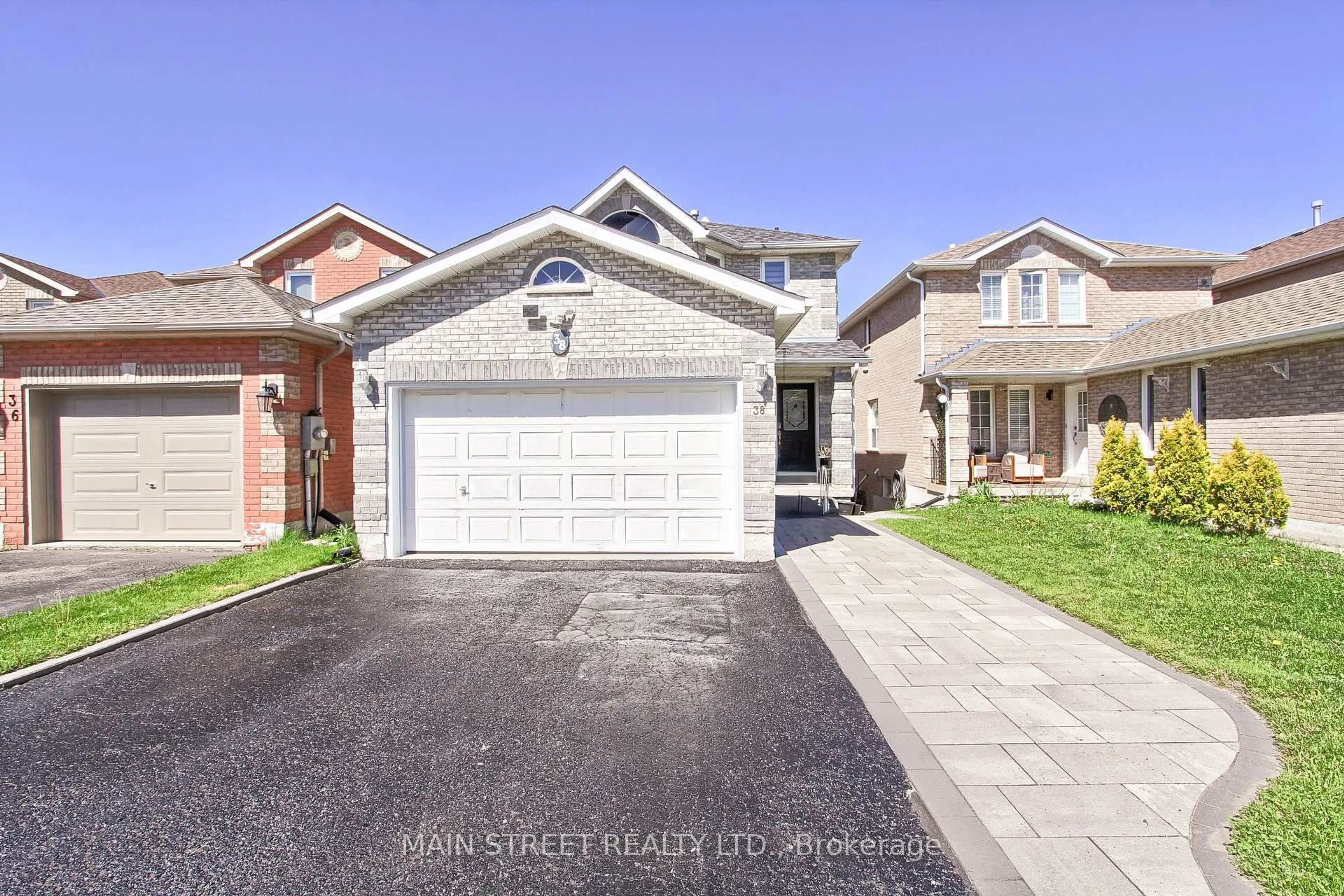 Home with brick exterior material, street for 38 Sundew Dr, Barrie Ontario L4N 9L8