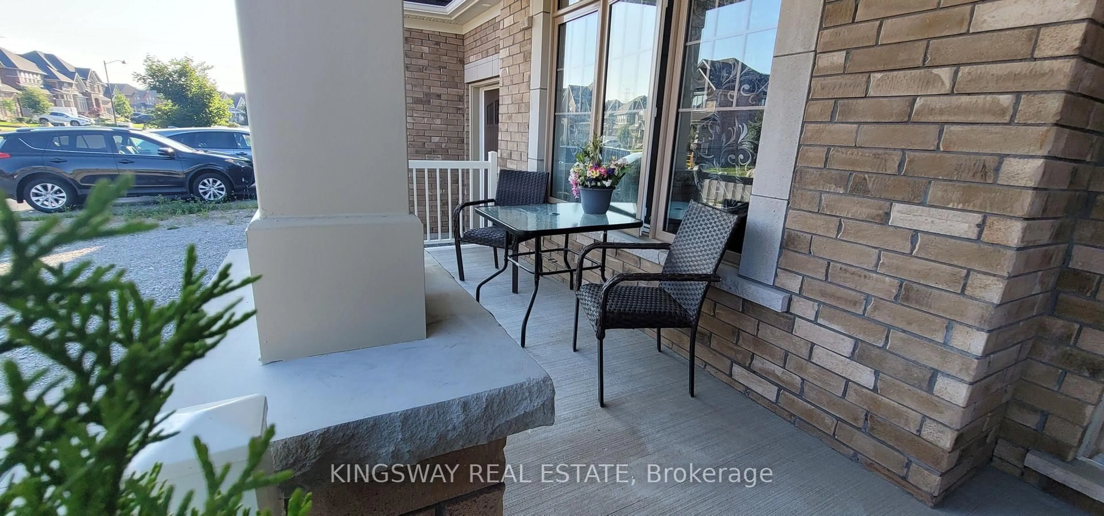 Balcony in the apartment, unknown for 167 Trail Blvd, Springwater Ontario L9X 0S7