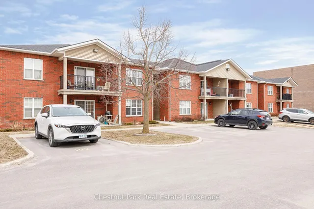 435 Walnut St #206, Collingwood 5
