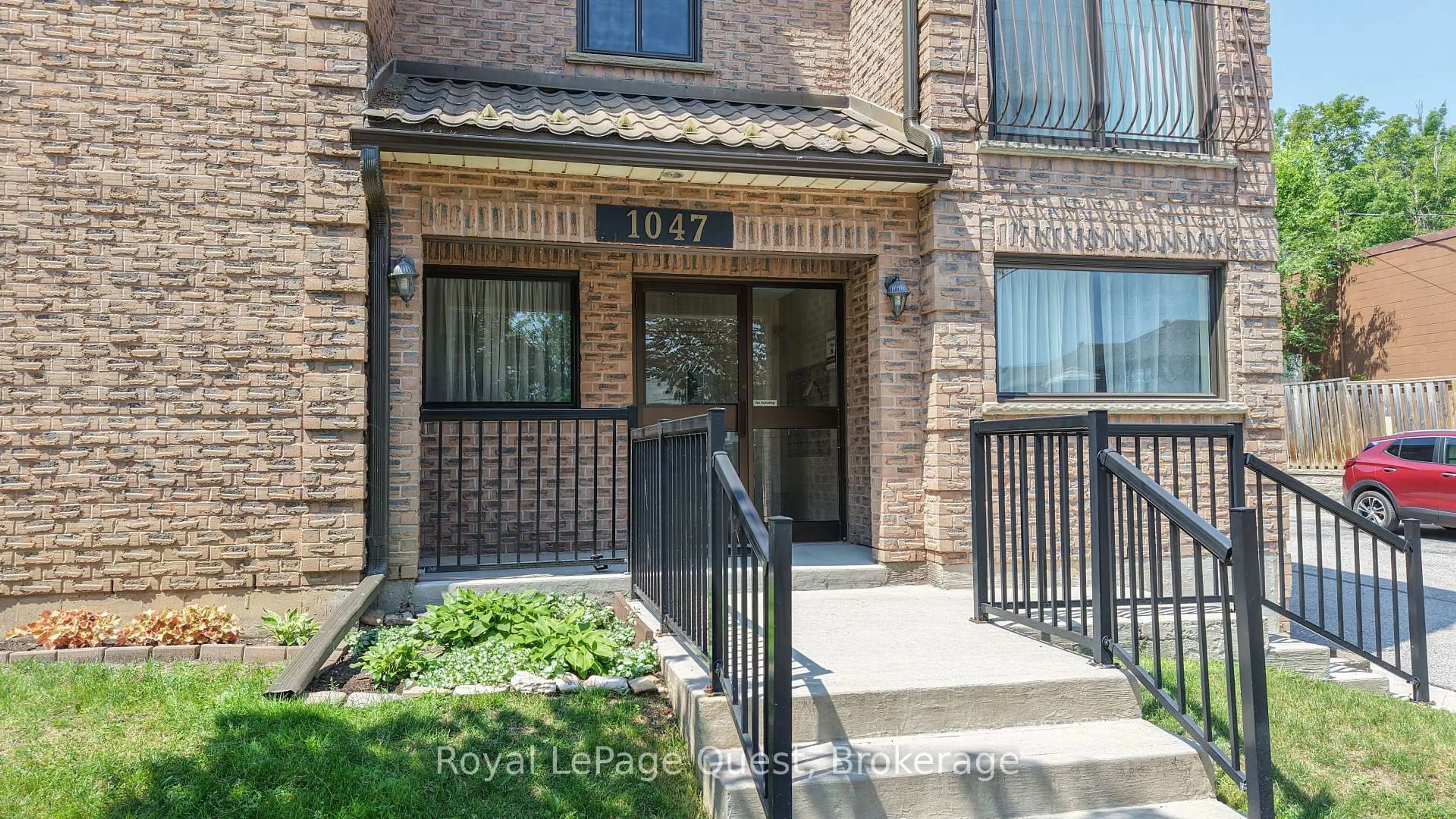 Home with brick exterior material, street for 1047 Mississaga St #307, Orillia Ontario L3V 3C7