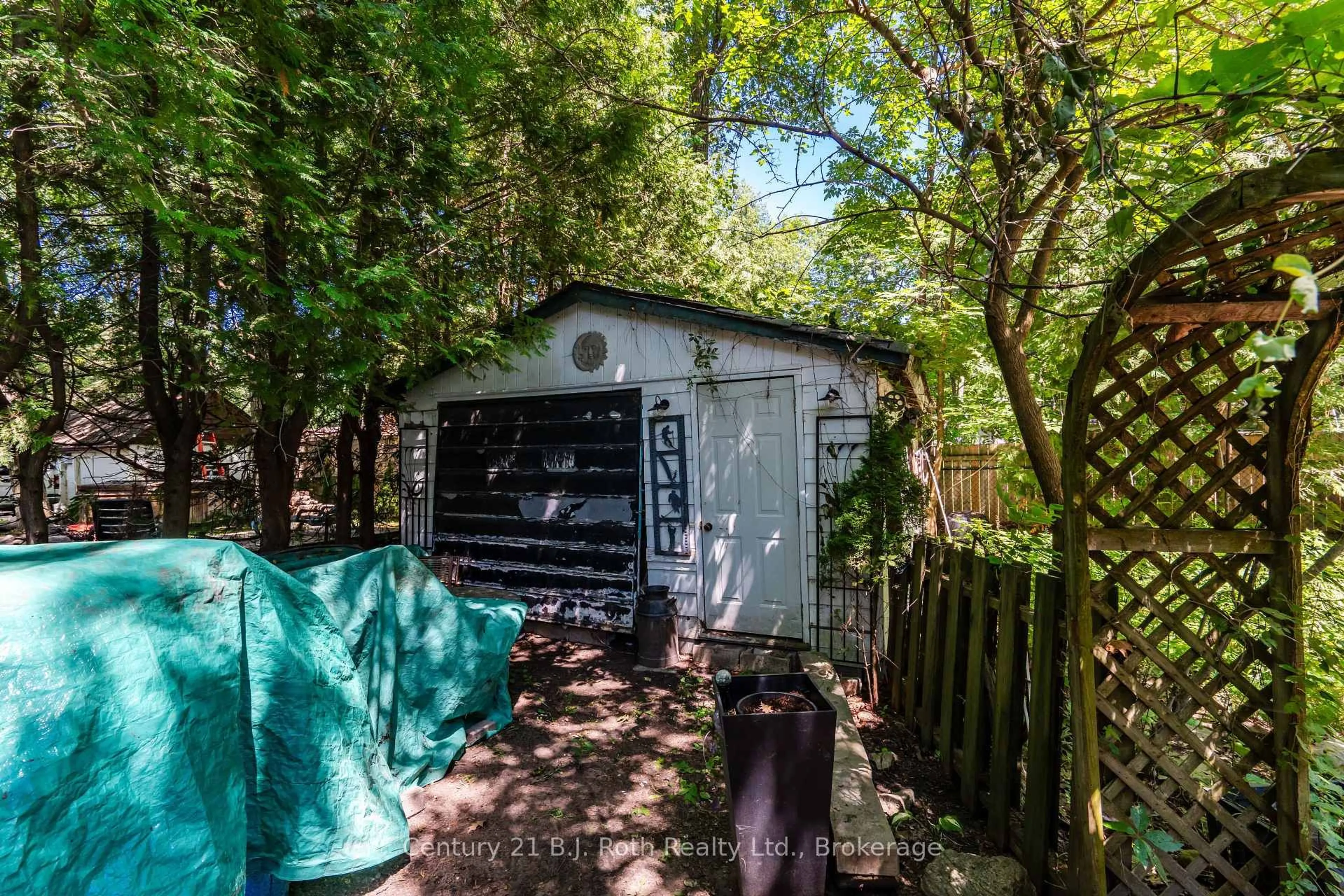 Shed for 307 Tiny Beaches Rd, Tiny Ontario L0L 2J0