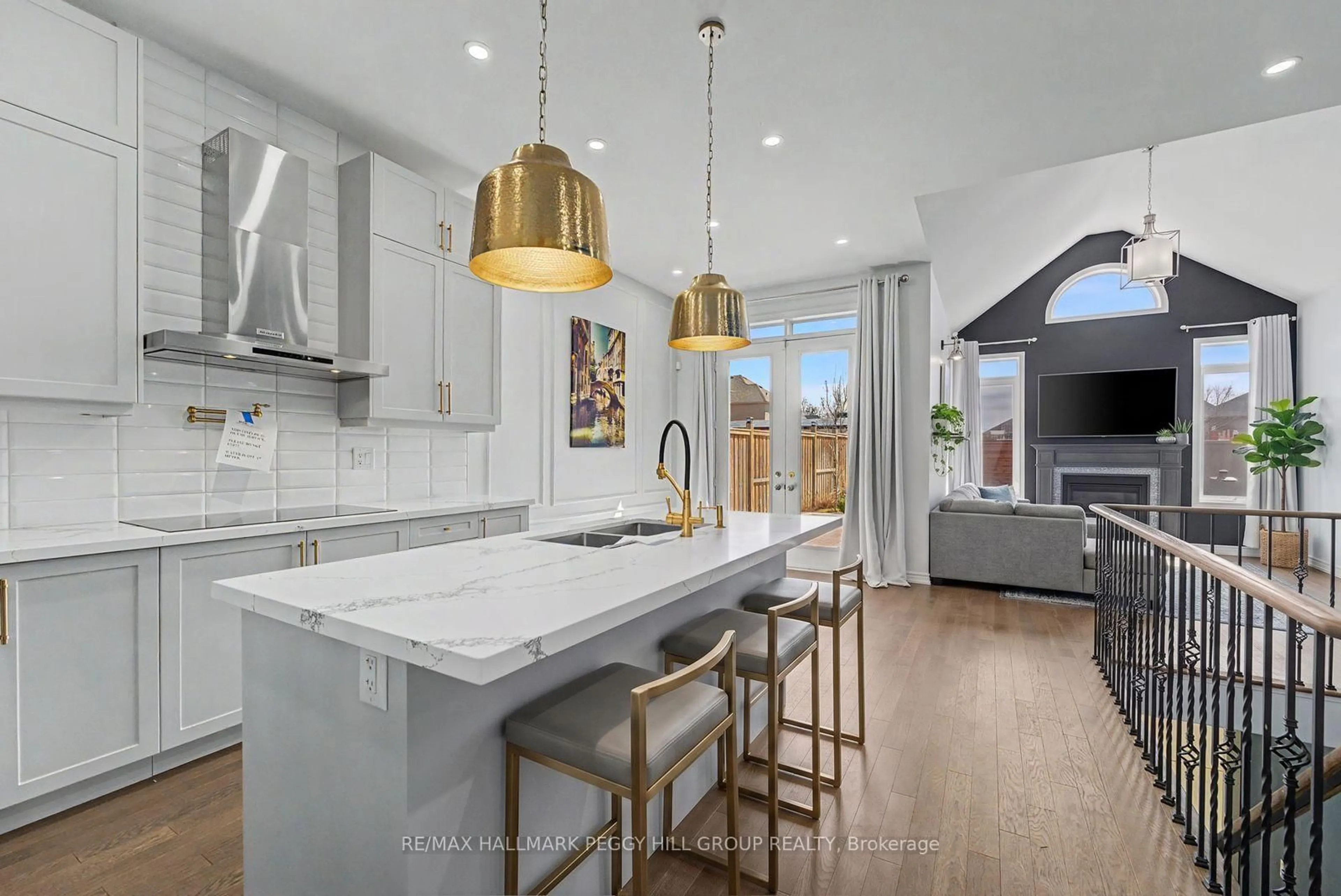 Open concept kitchen, ceramic/tile floor for 96 Redmond Cres, Springwater Ontario L9X 1Z8