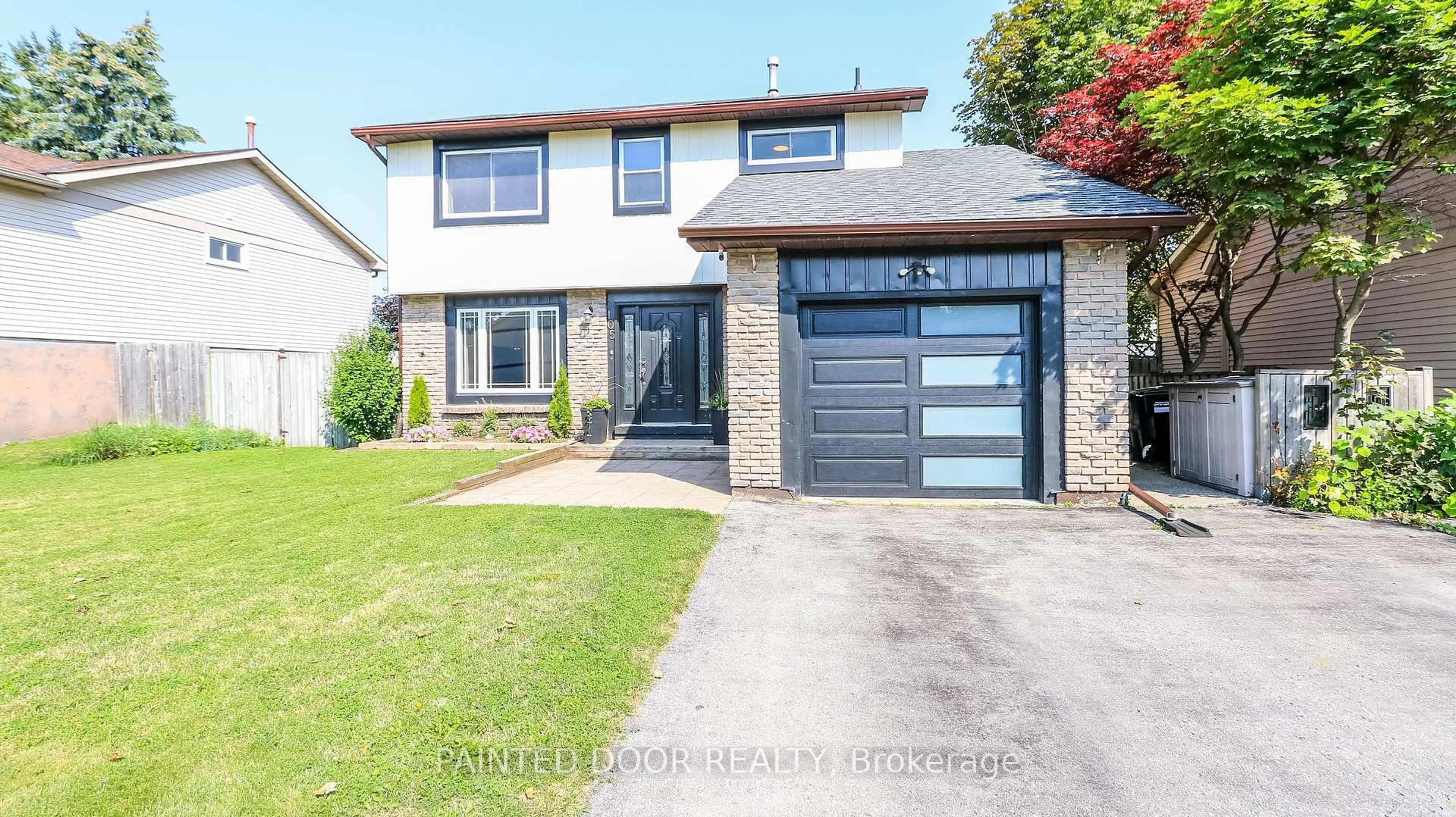 Home with vinyl exterior material, street for 105 Oren Blvd, Barrie Ontario L4N 4M3