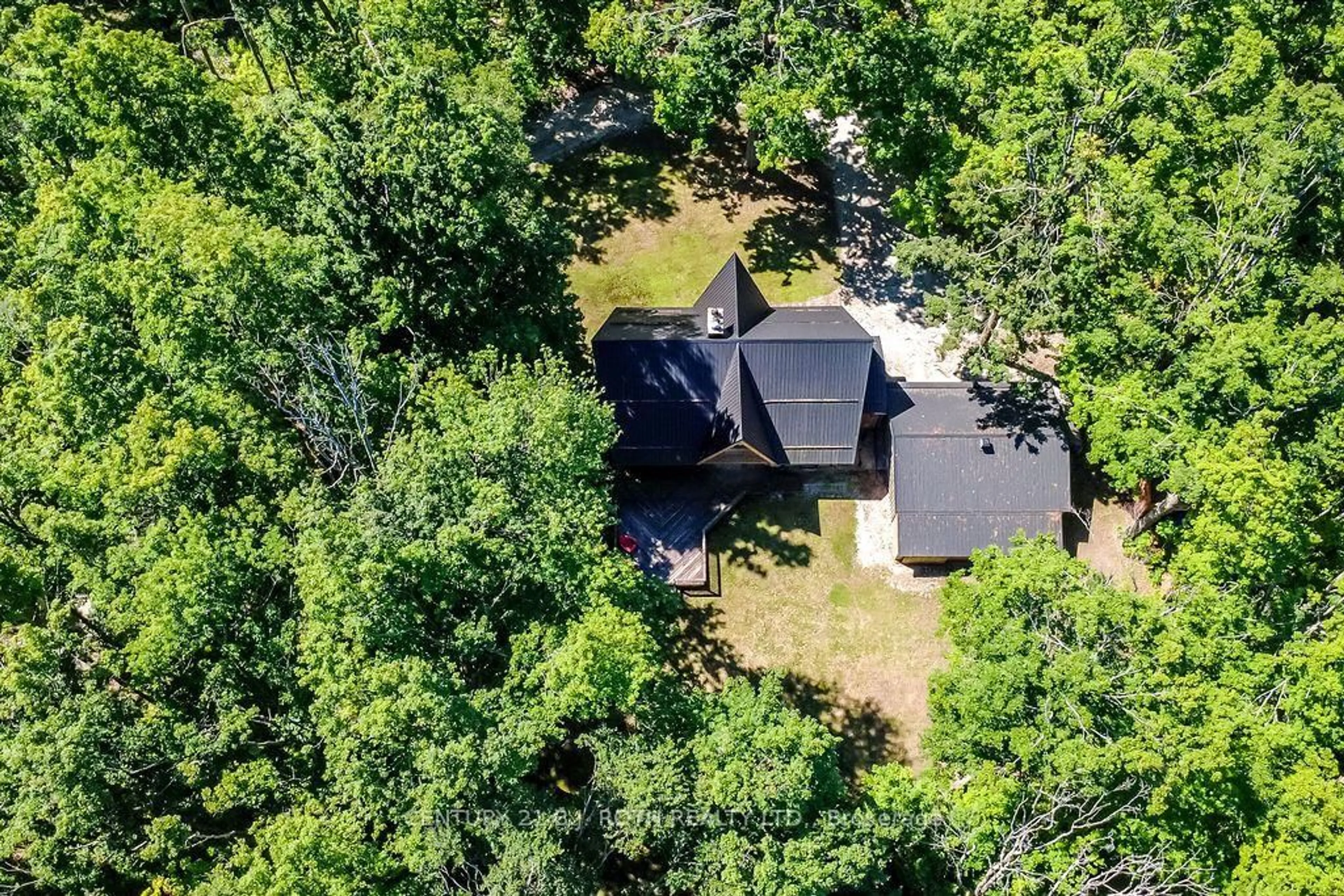 A pic from outside/outdoor area/front of a property/back of a property/a pic from drone, forest/trees view for 5222 6TH LINE, Oro-Medonte Ontario L0K 1E0