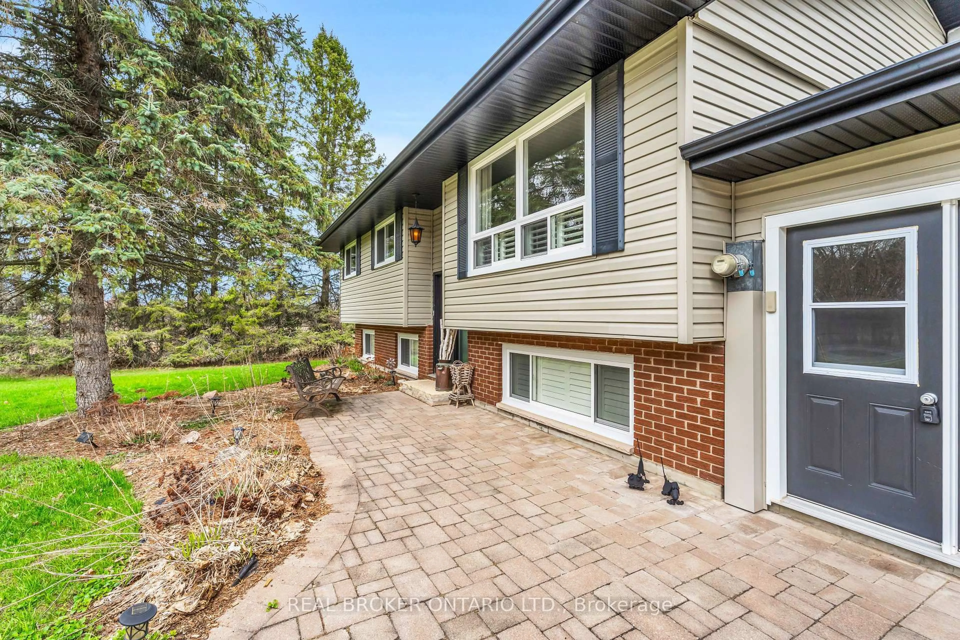 Home with brick exterior material, street for 2477 Old Fort Rd, Tay Ontario L4R 4K3