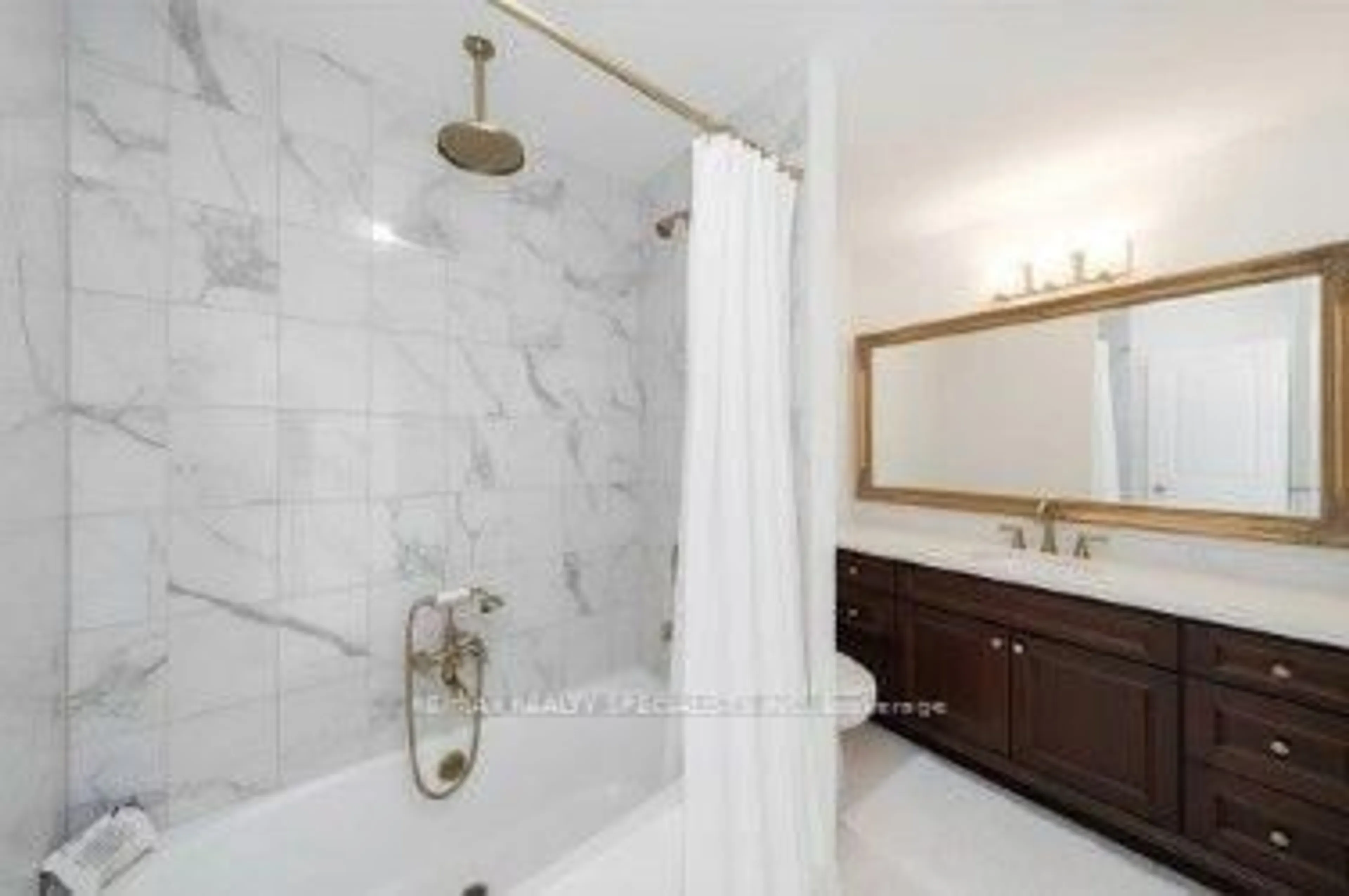 Contemporary bathroom, ceramic/tile floor for 47 Pumpkin Corner Cres, Barrie Ontario L9J 0T7