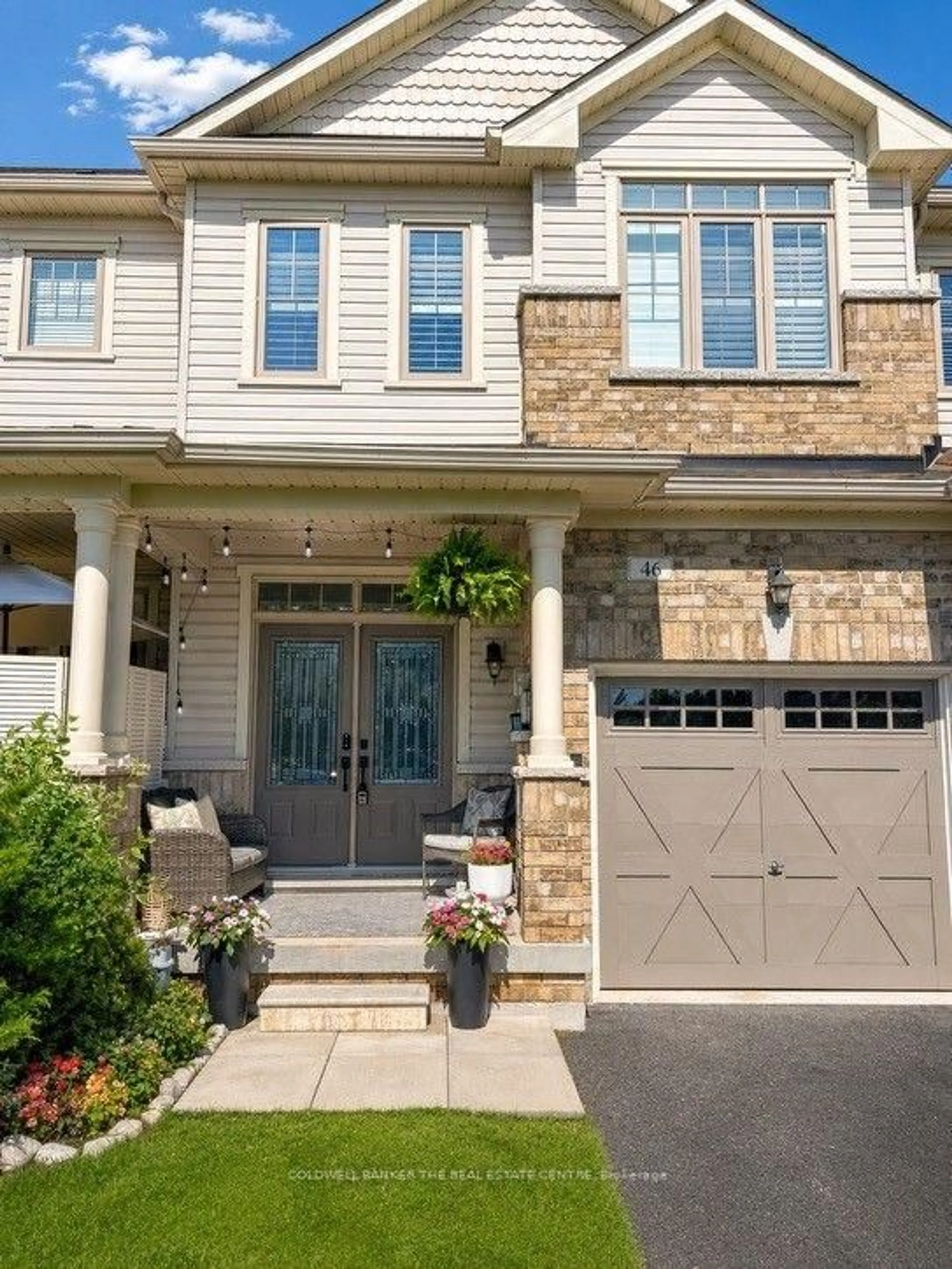 Home with brick exterior material, street for 46 Pearcey Cres, Barrie Ontario L4N 6R8