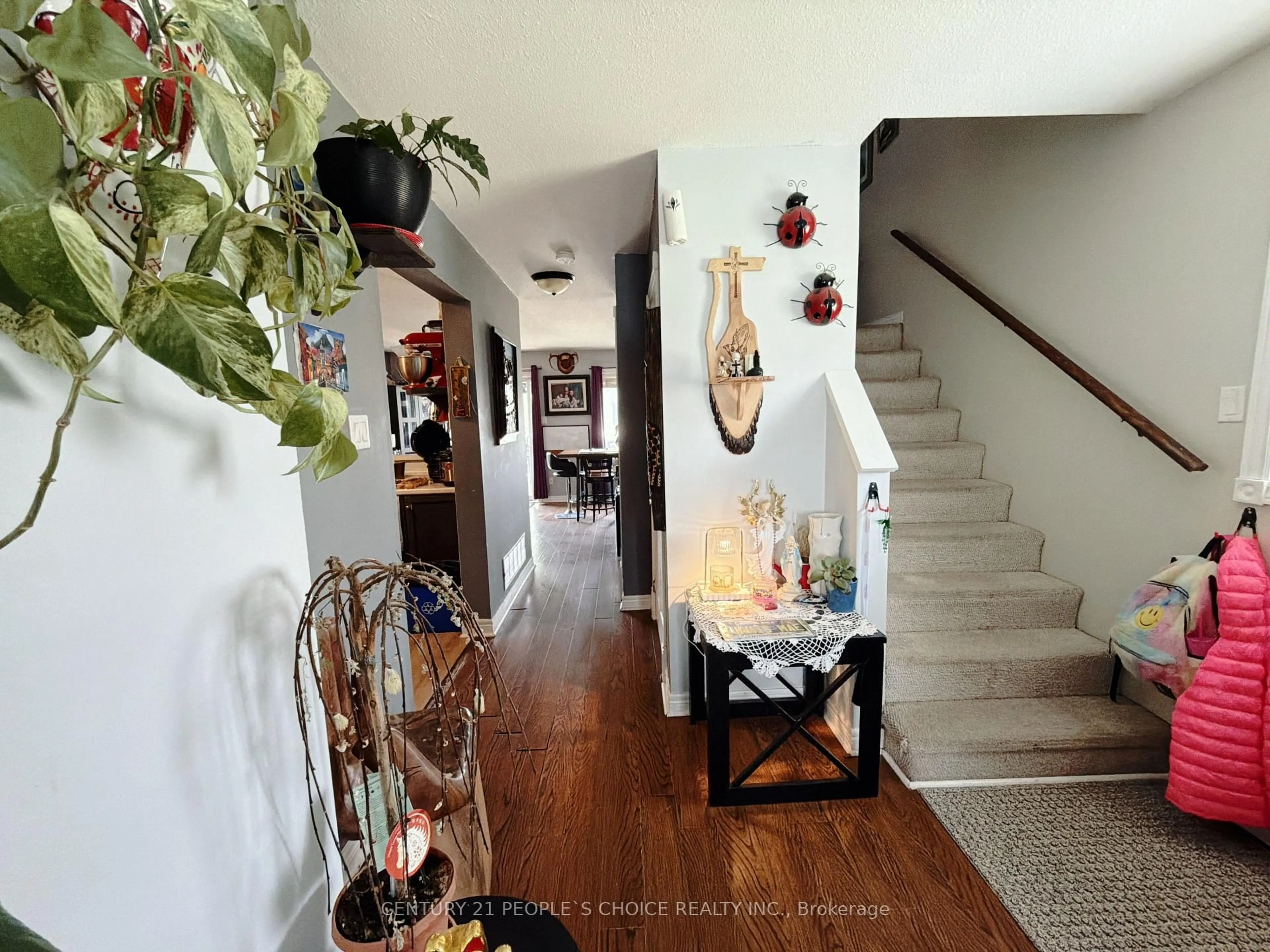 Unknown for 66 Michael Cres, Barrie Ontario L4M 6Z2