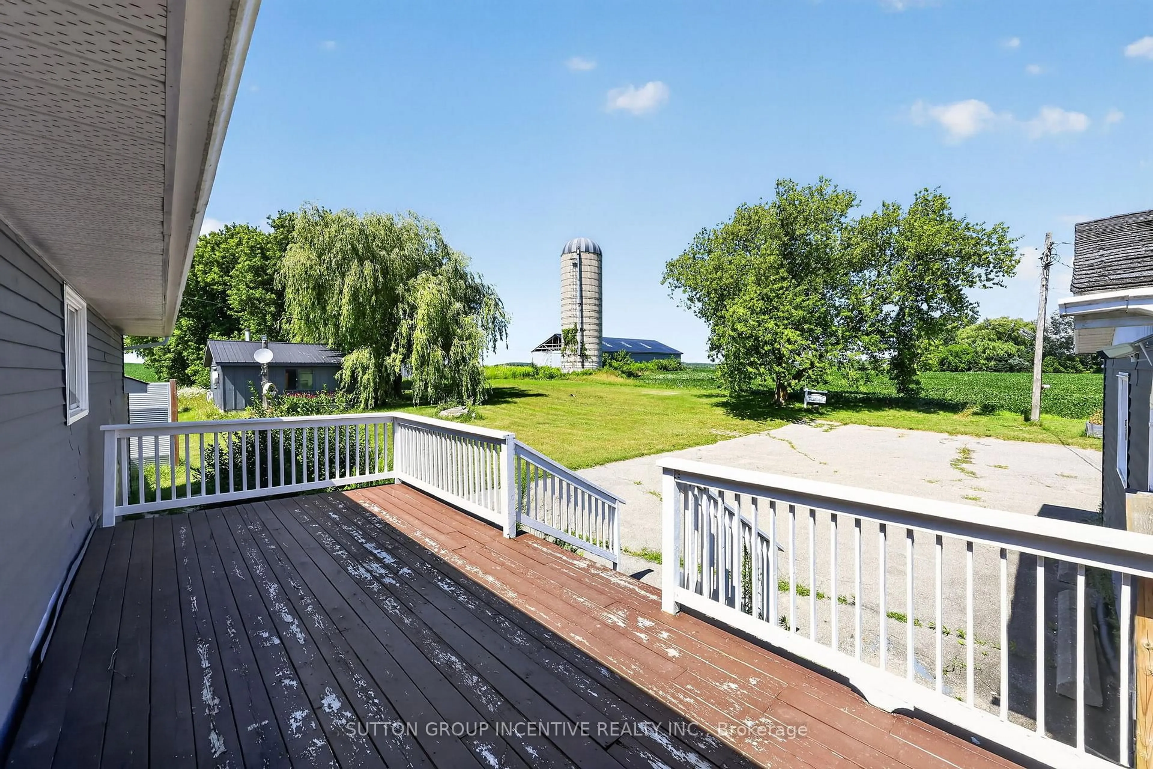 Patio, water/lake/river/ocean view for 160 Rue Lafontaine Rd, Tiny Ontario L9M 0H1