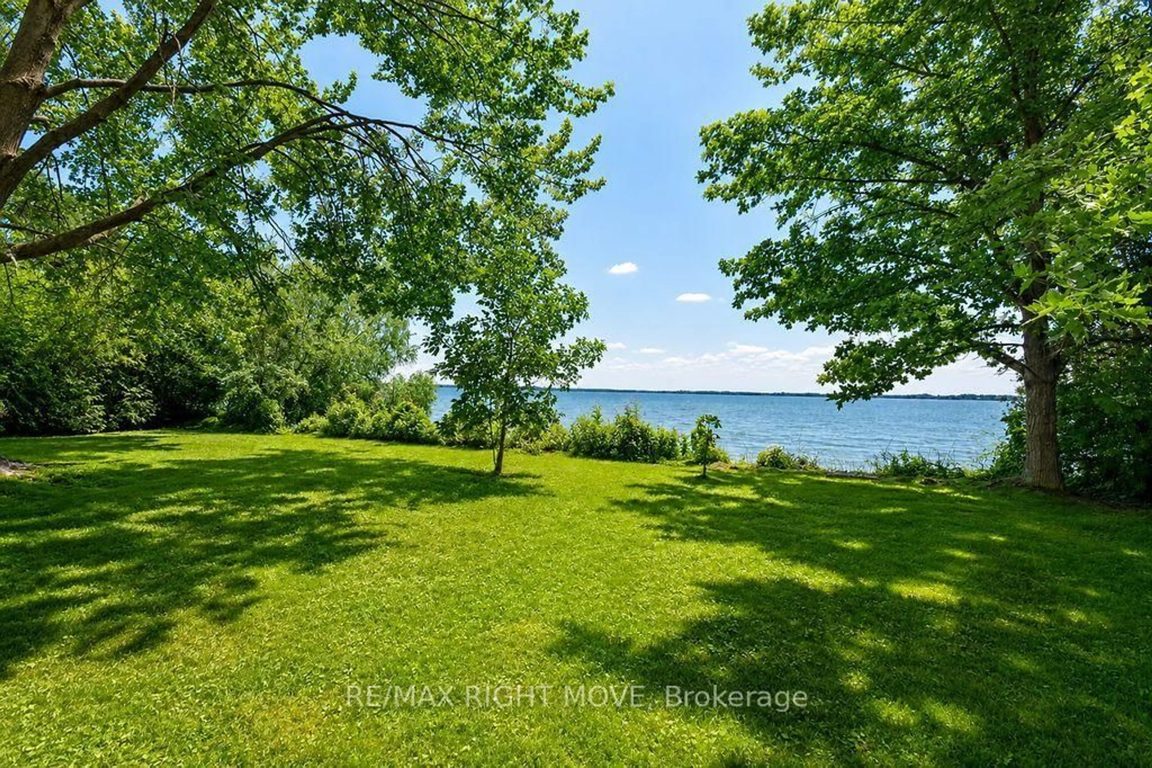 A pic from outside/outdoor area/front of a property/back of a property/a pic from drone, water/lake/river/ocean view for 1525 Cunningham Cres, Severn Ontario L3V 7E1