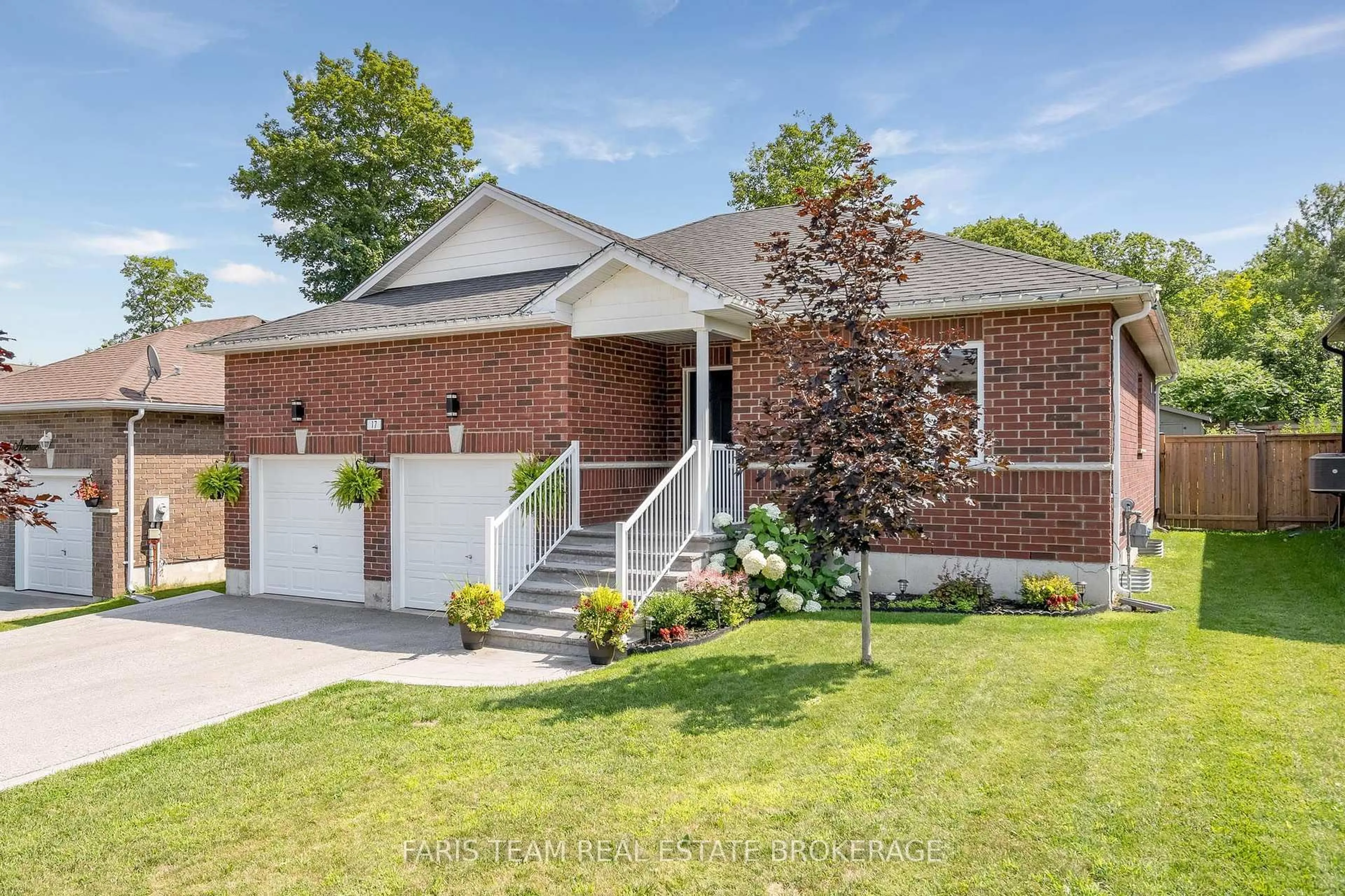 Home with brick exterior material, street for 17 Hunter Ave, Tay Ontario L0K 2A0