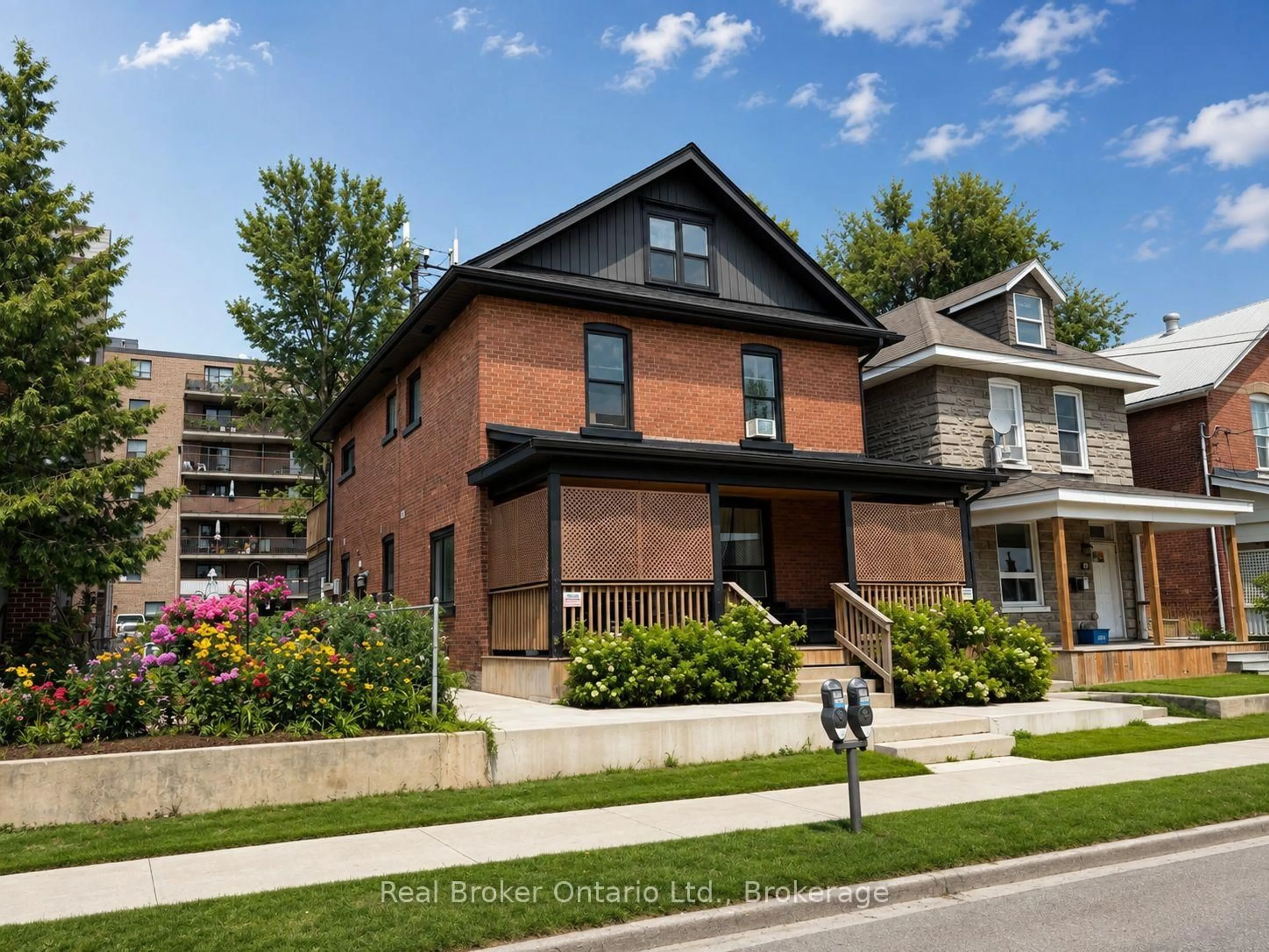 Home with brick exterior material, street for 66 Nottawasaga St, Orillia Ontario L3V 3J4