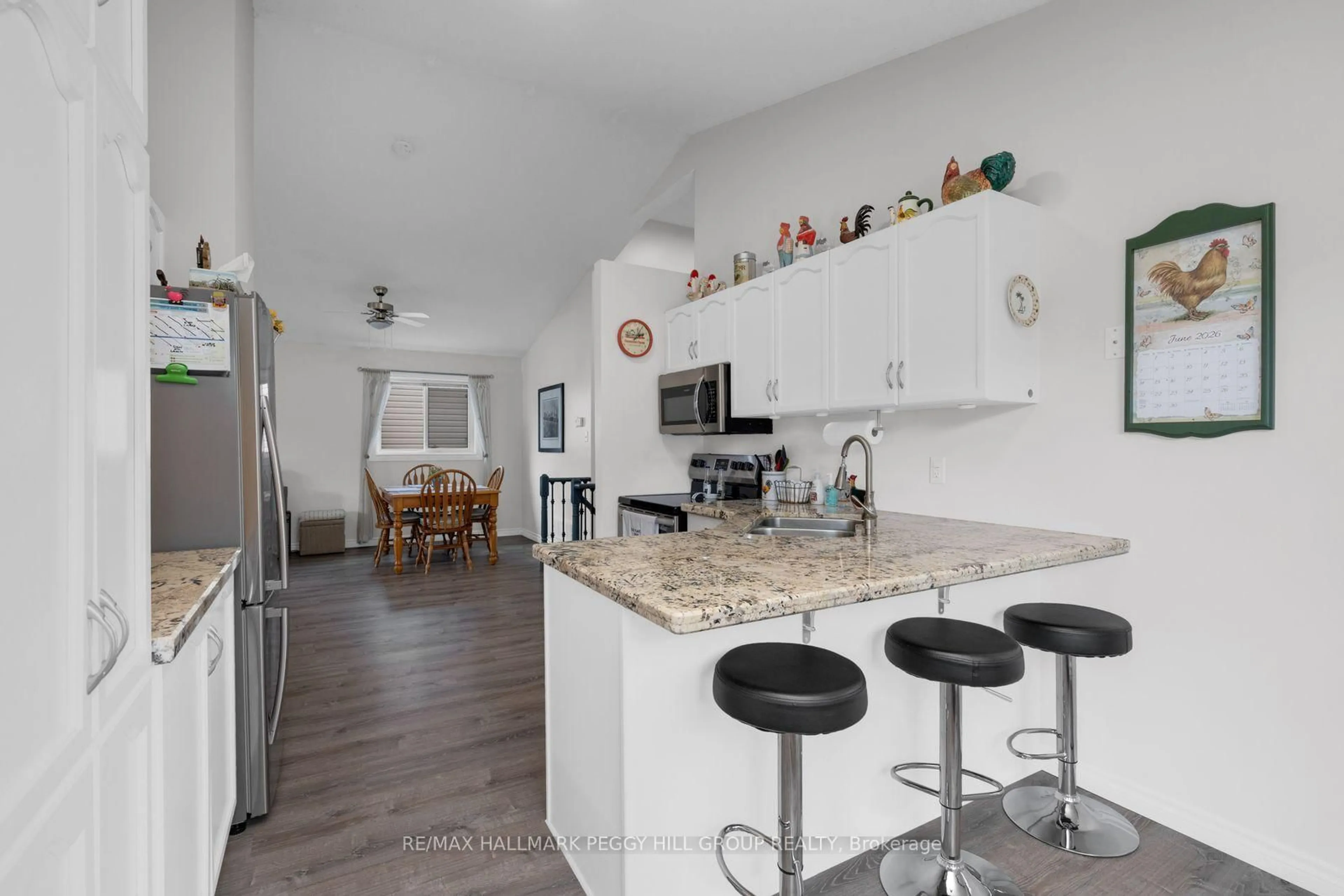 Open concept kitchen, unknown for 18 Draper Cres, Barrie Ontario L4N 8A9