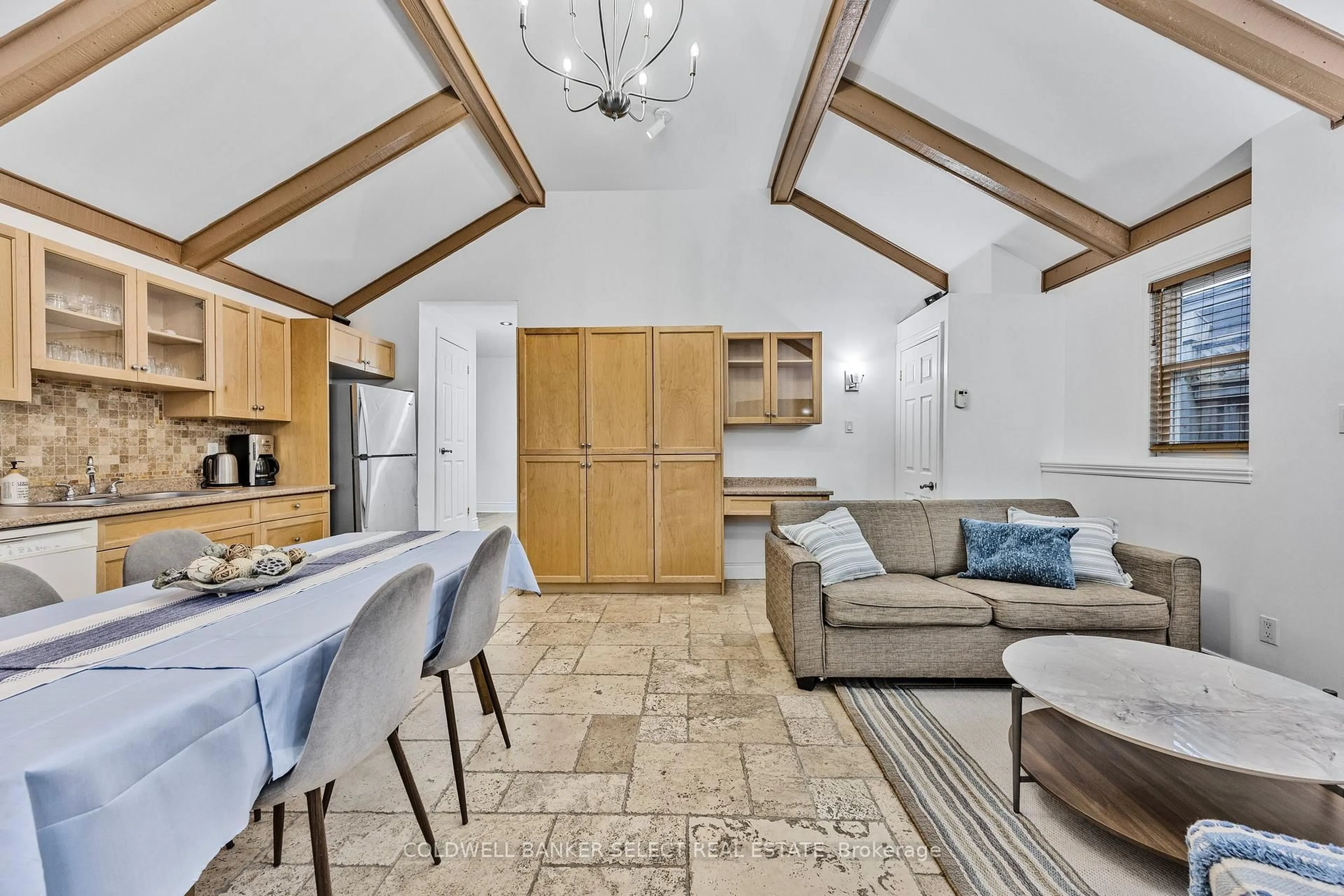 Open concept kitchen, ceramic/tile floor for 77-79 Baker St, Wasaga Beach Ontario L9Z 2G7