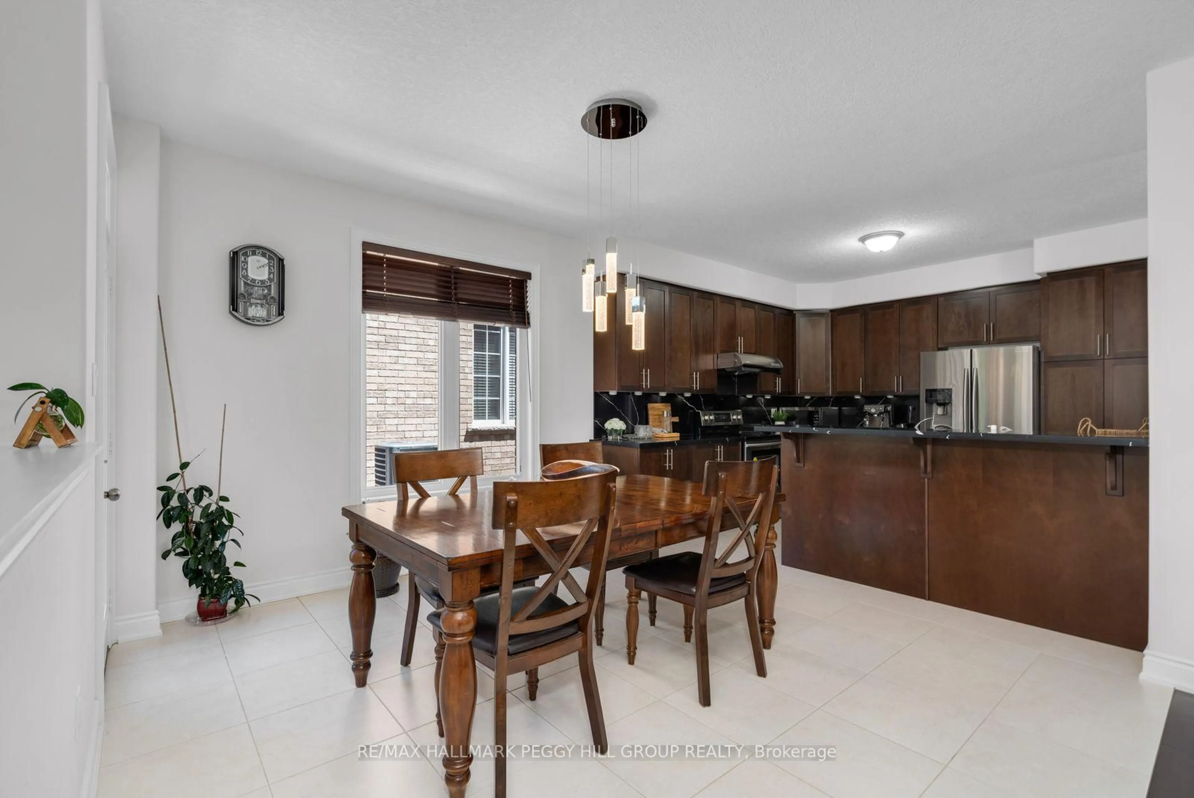 Dining room, ceramic/tile floor for 56 Jewel House Lane, Barrie Ontario L4N 8J7