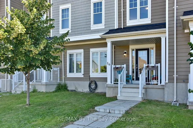 16 Village Gate Dr, Wasaga Beach 2