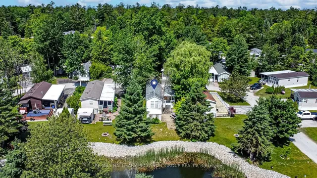 13 Huron Circ, Wasaga Beach 2